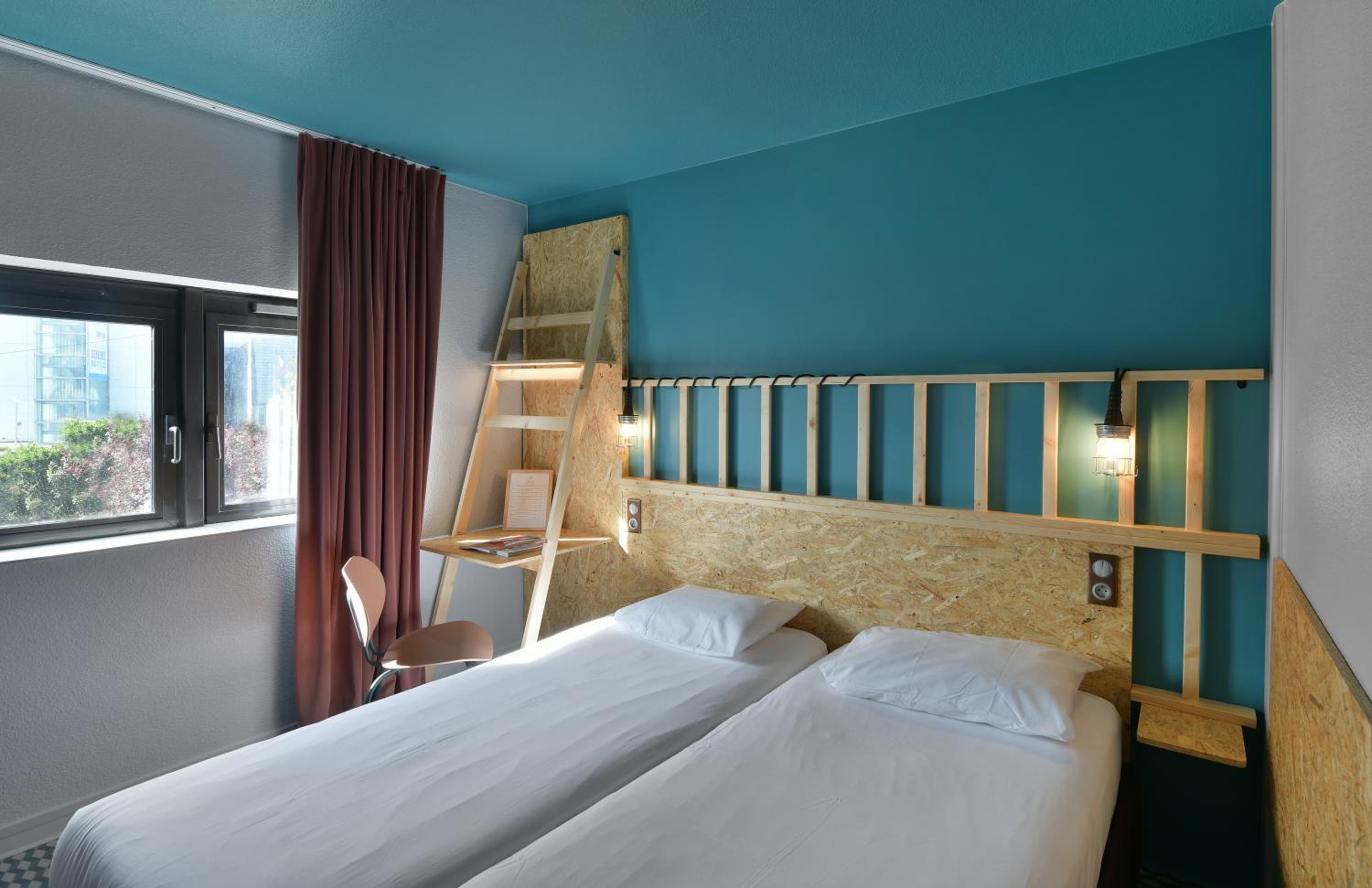 Twin Room - Photo 4