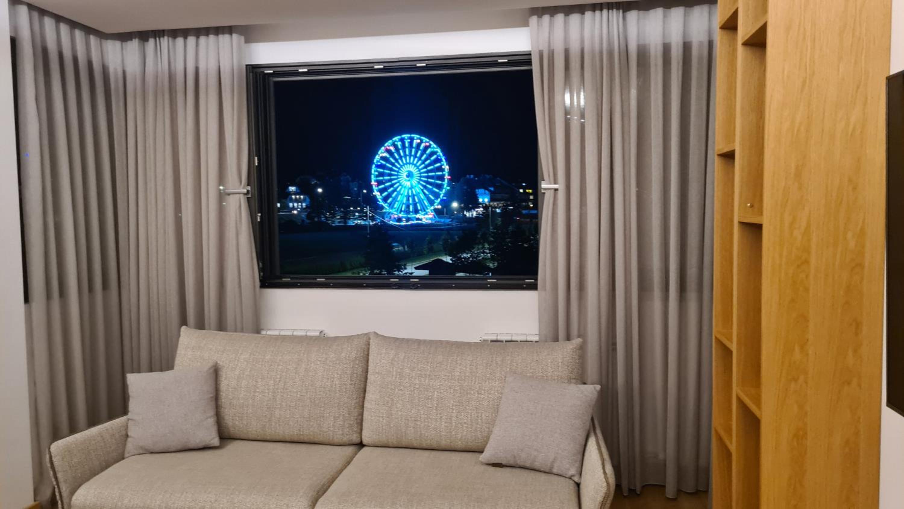 Apartment with Garden View - Photo 4