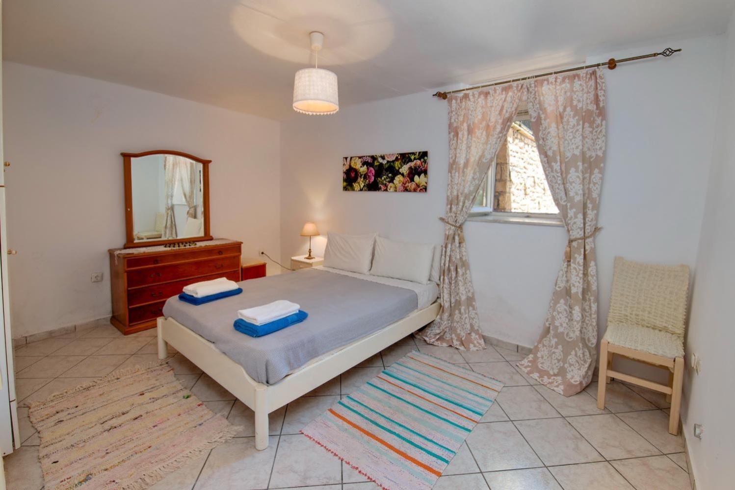 Villa photo 1