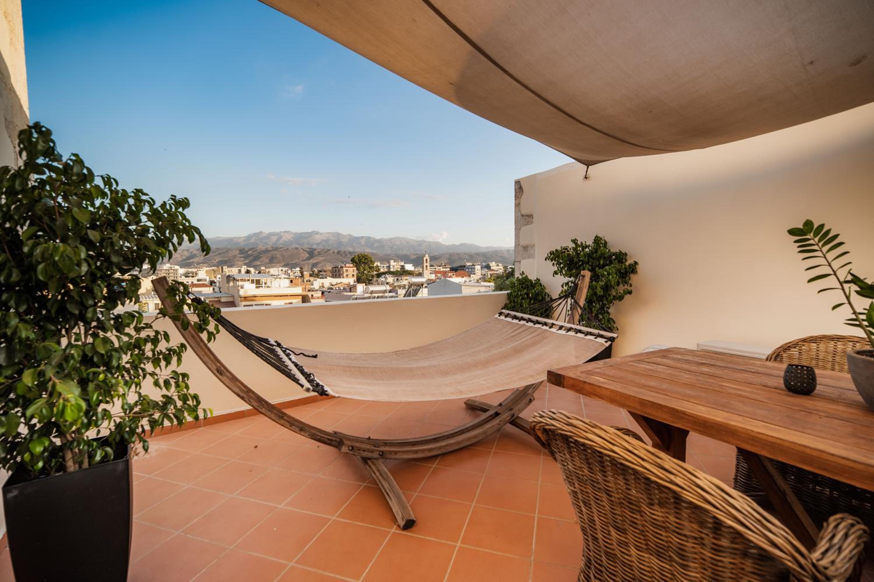 Deluxe Apartment with Private Terrace photo 2