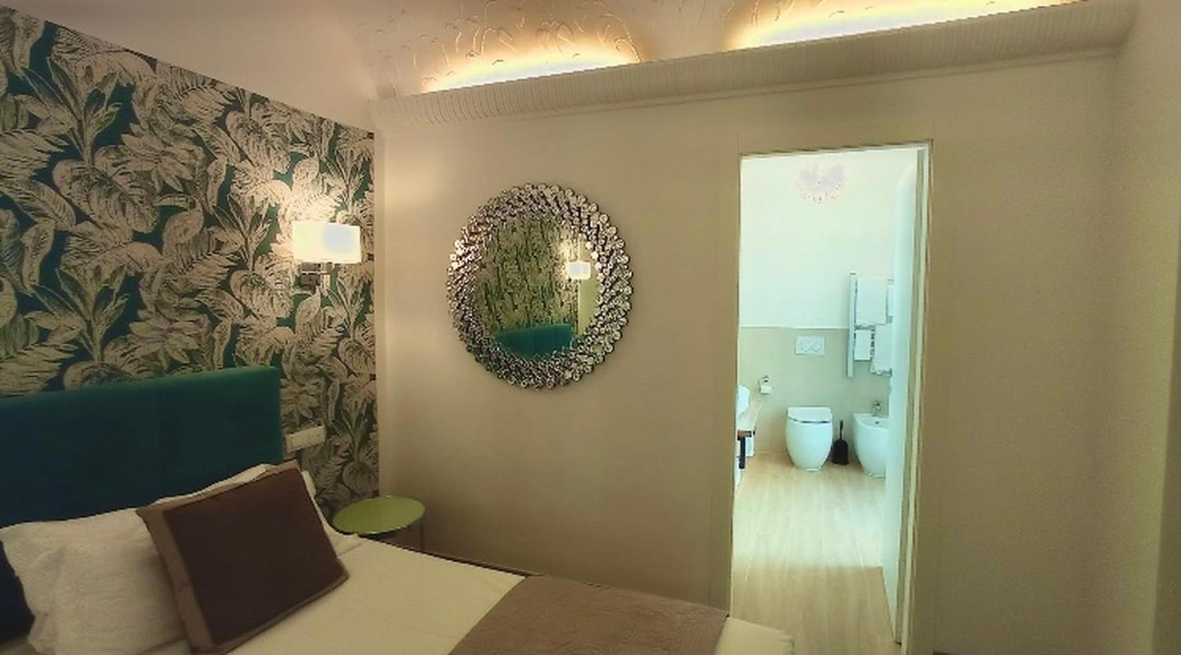 Superior King Room photo 3