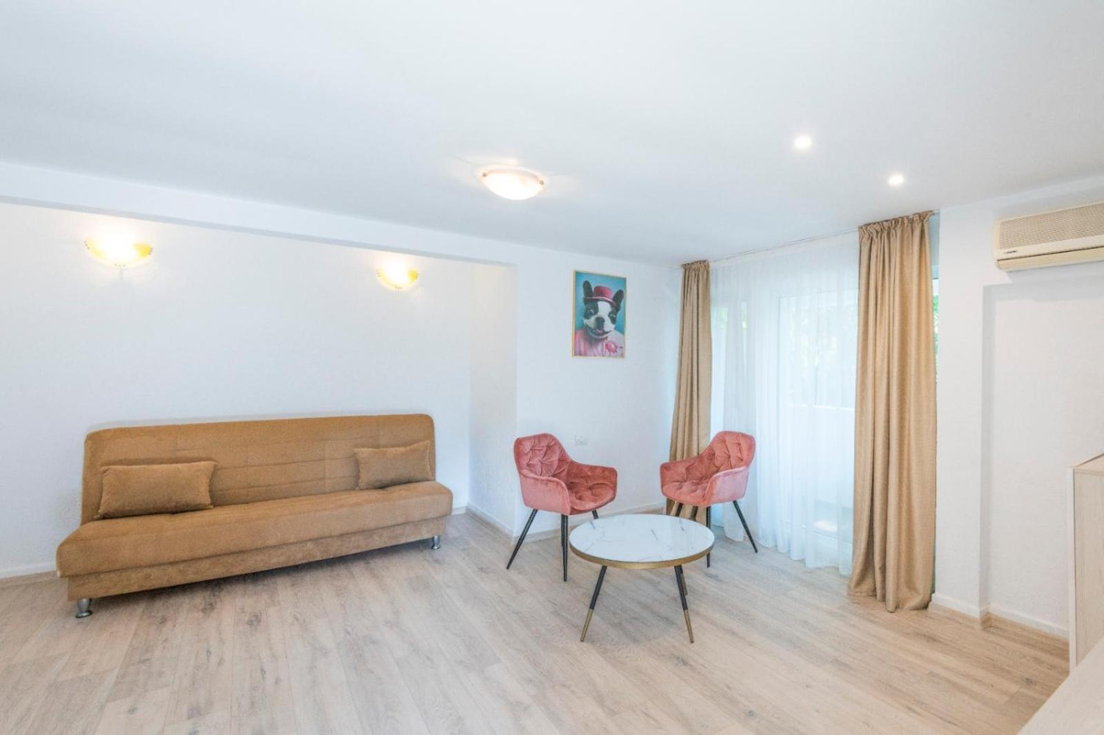 Junior Suite with Garden View photo 2