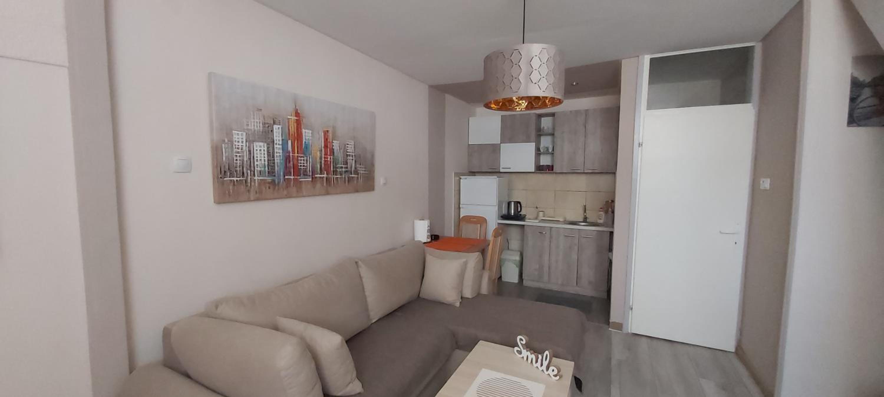 Apartment - Split Level photo 2