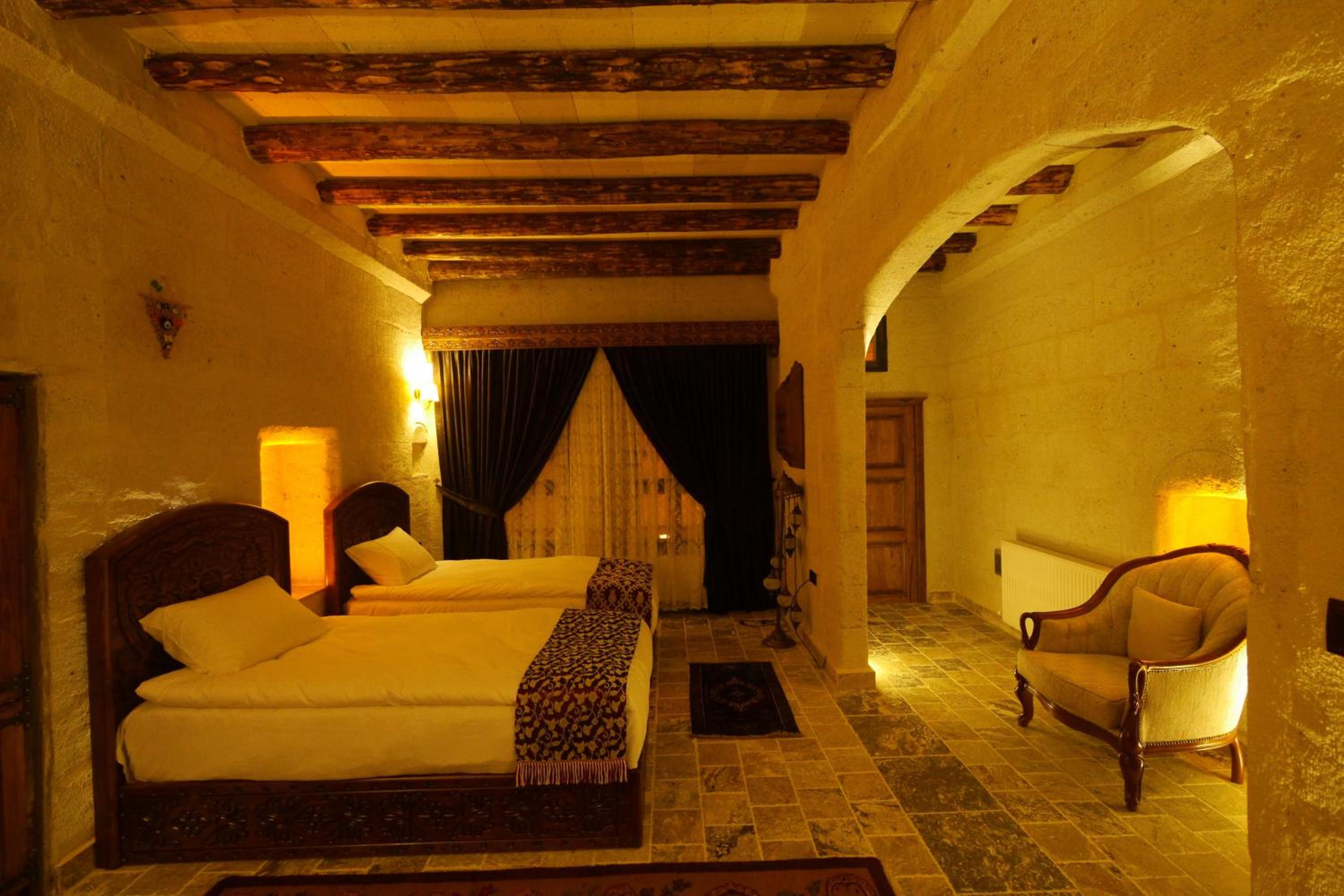 Deluxe Quadruple Room photo 3