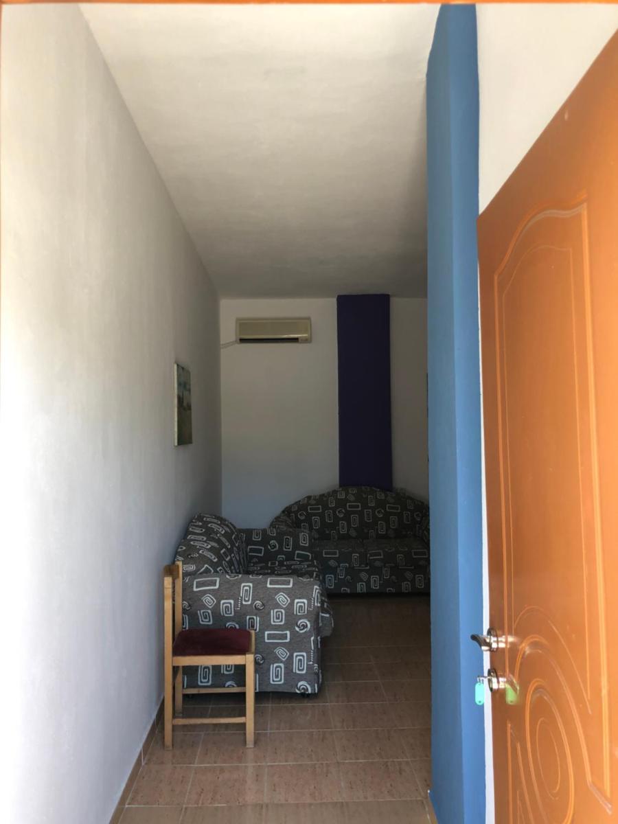 Apartment with Balcony photo 3