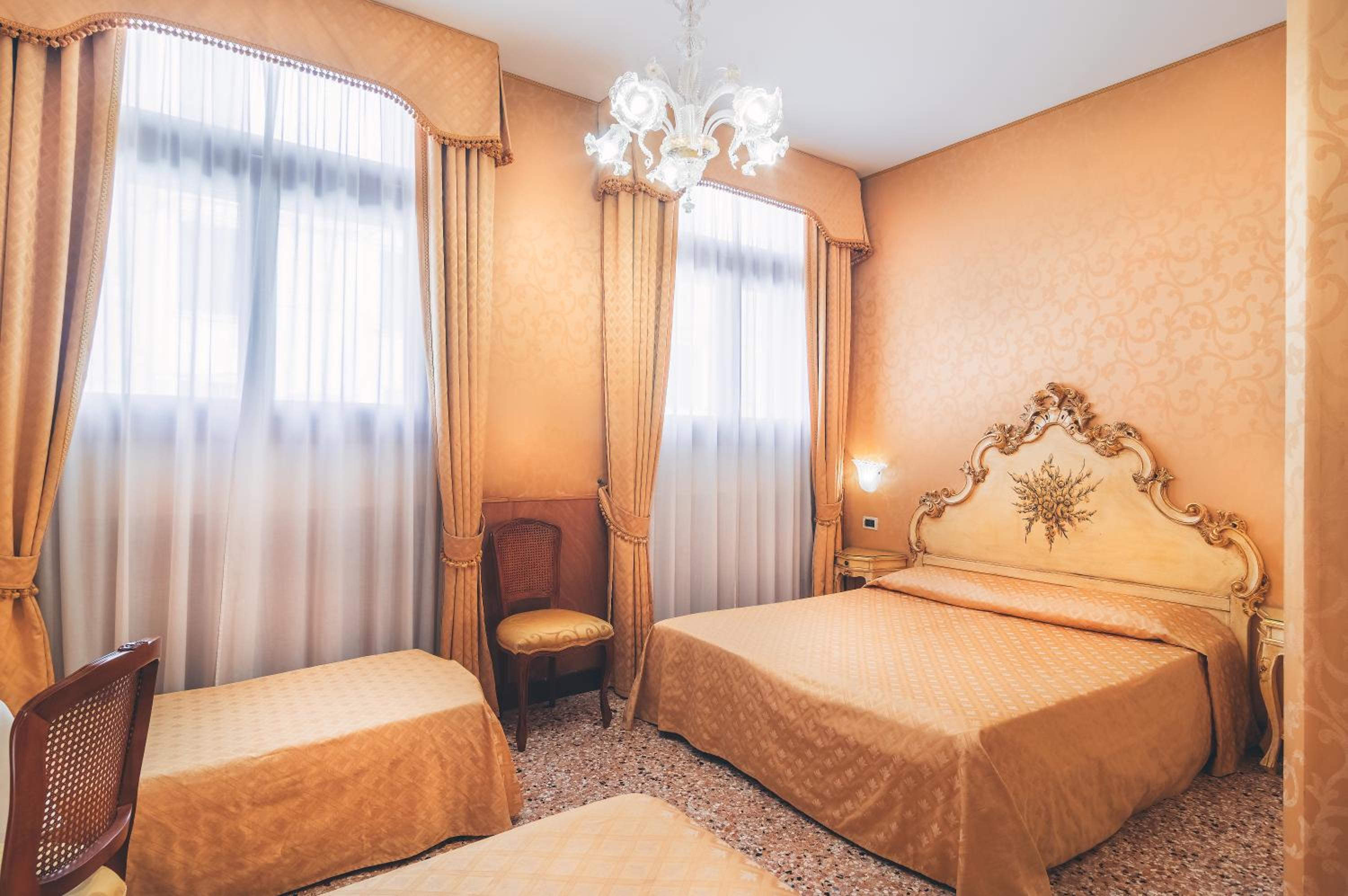 Comfort Triple Room photo 3