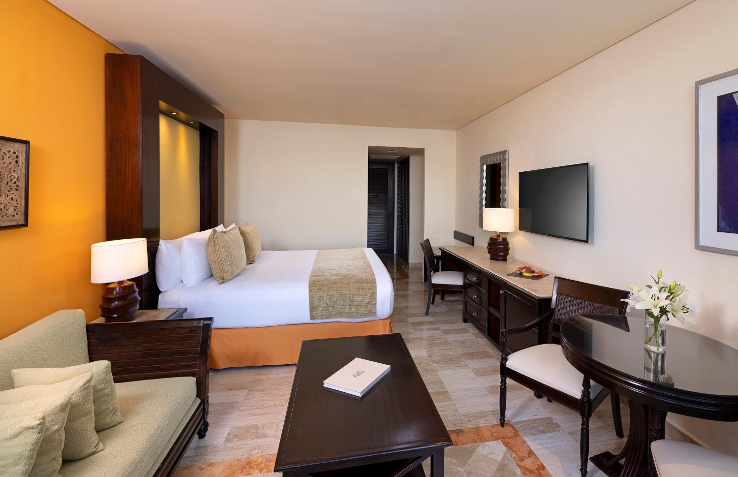 Junior Suite with Ocean View