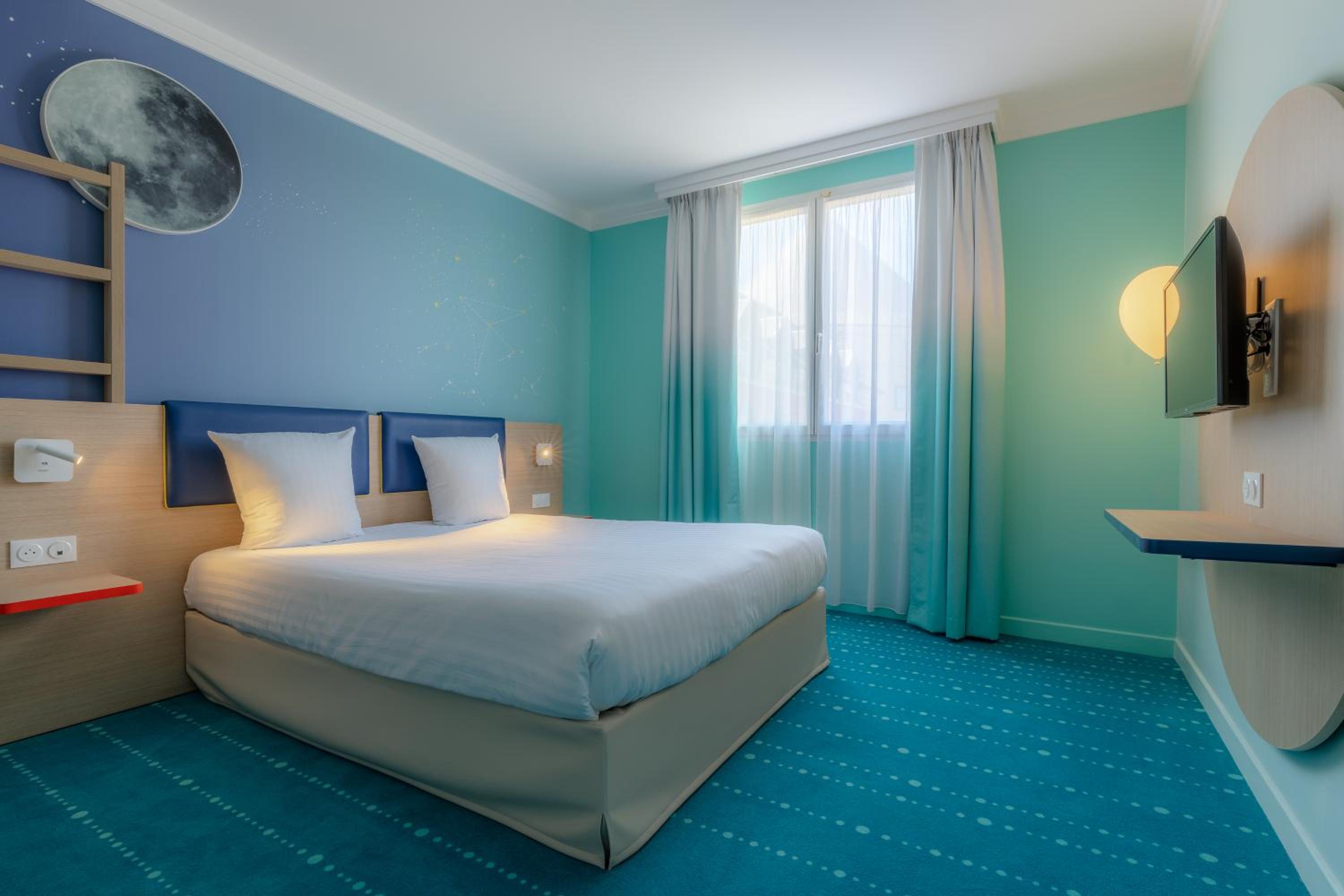 Relax in our stylish and cozy hotel room!