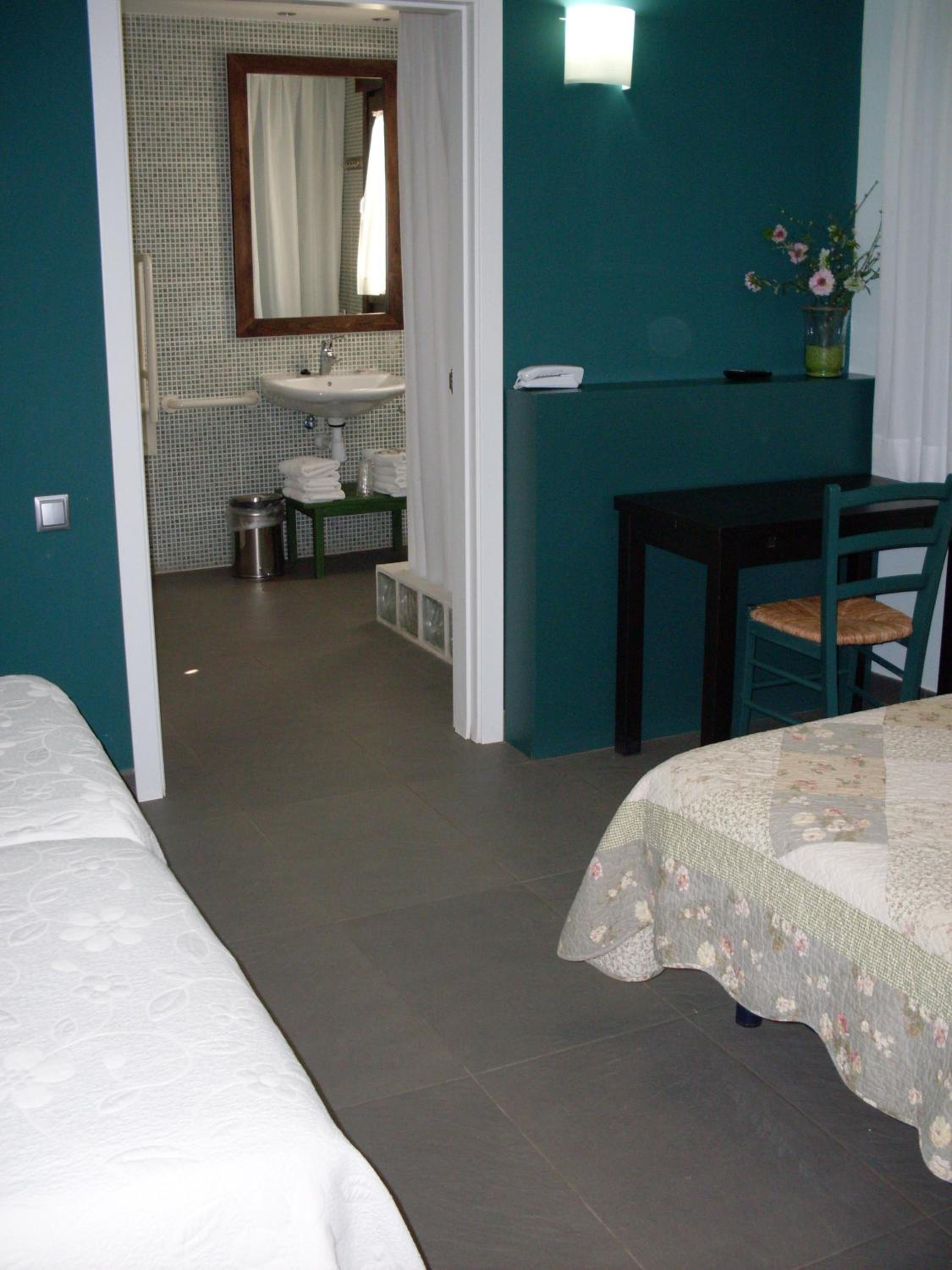 Family Room with Terrace photo 2