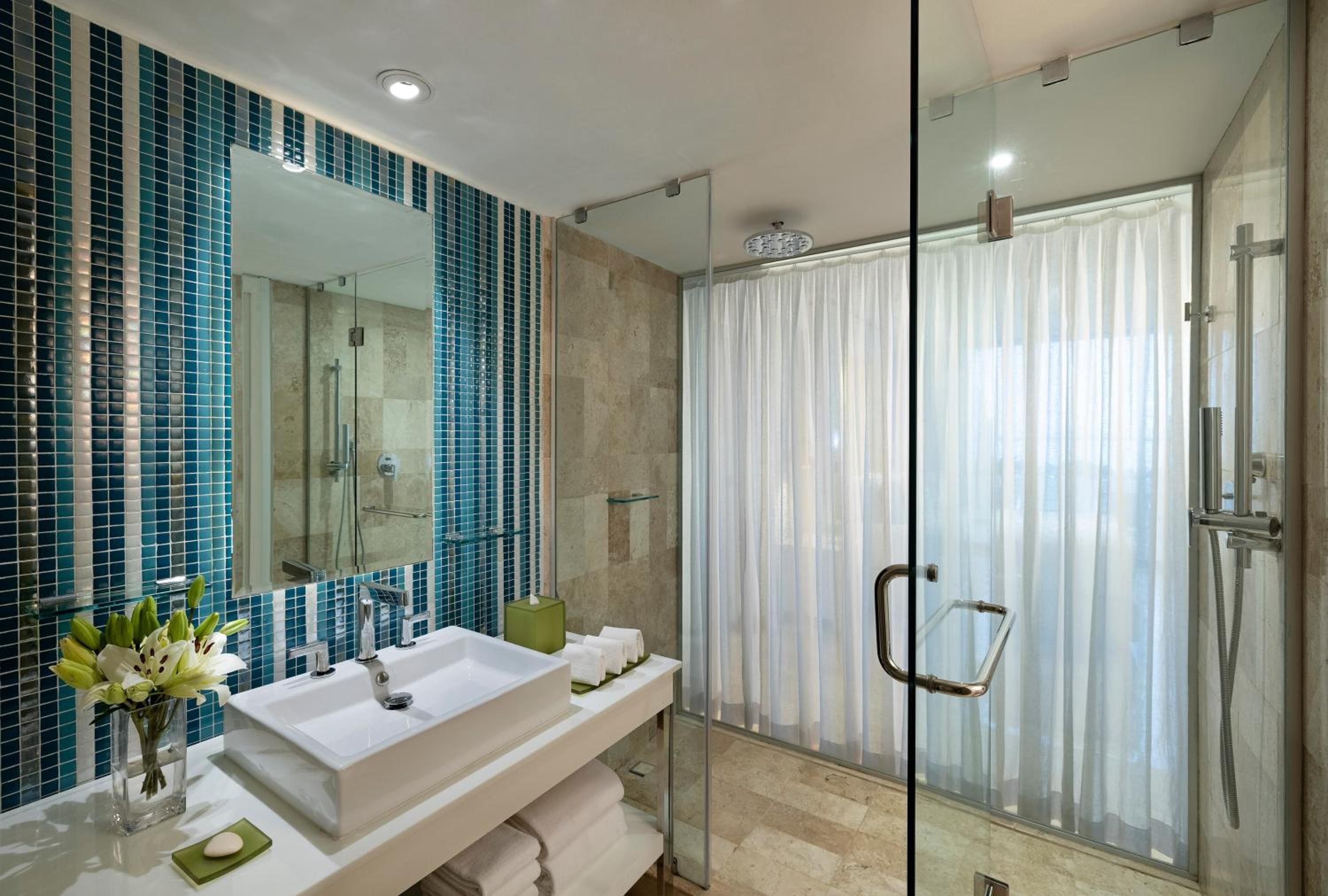 The Reserve Master Suite Sunset View Adults Only thumbnail 5