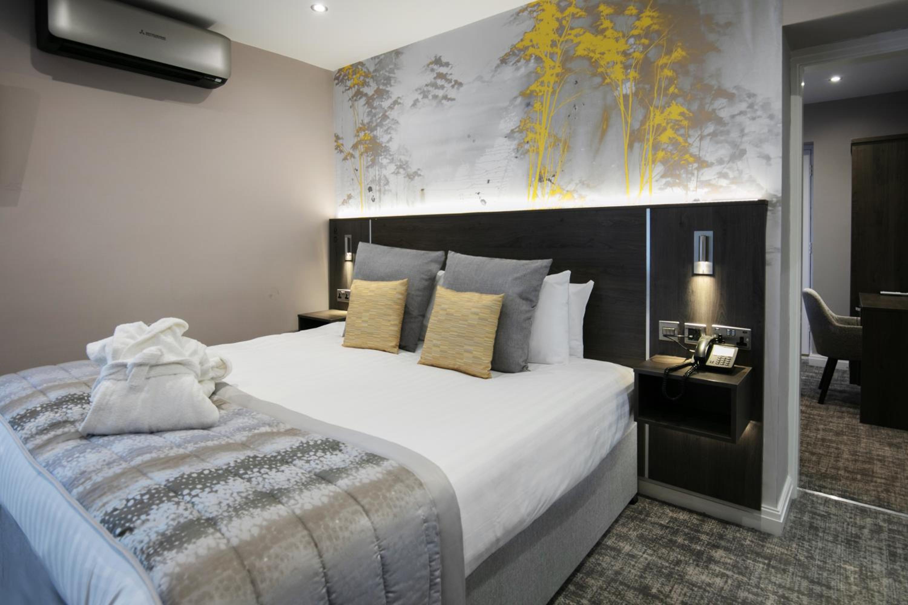 Executive King Room - Non-Smoking - Photo 1