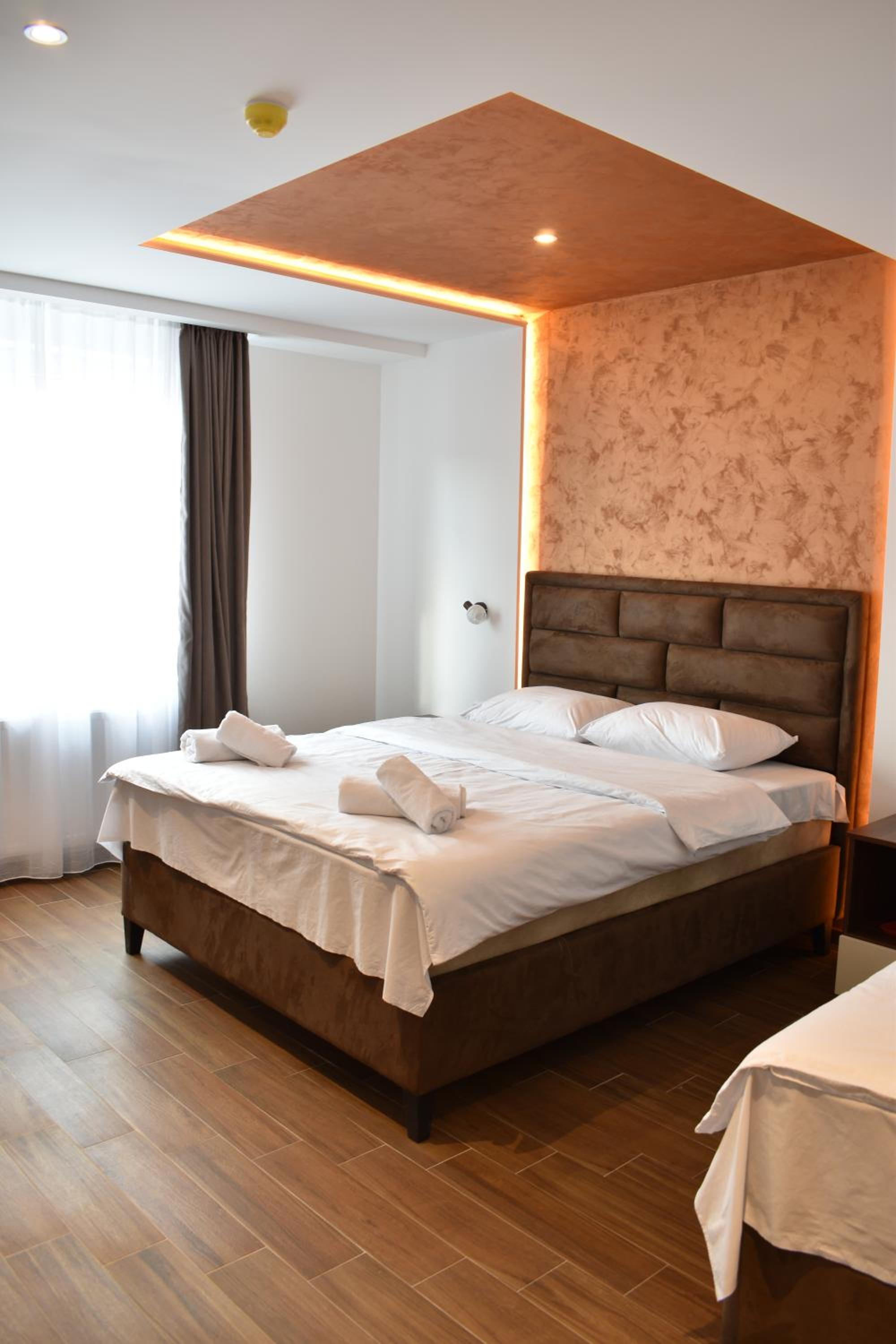 Triple Room with Private Bathroom photo 3