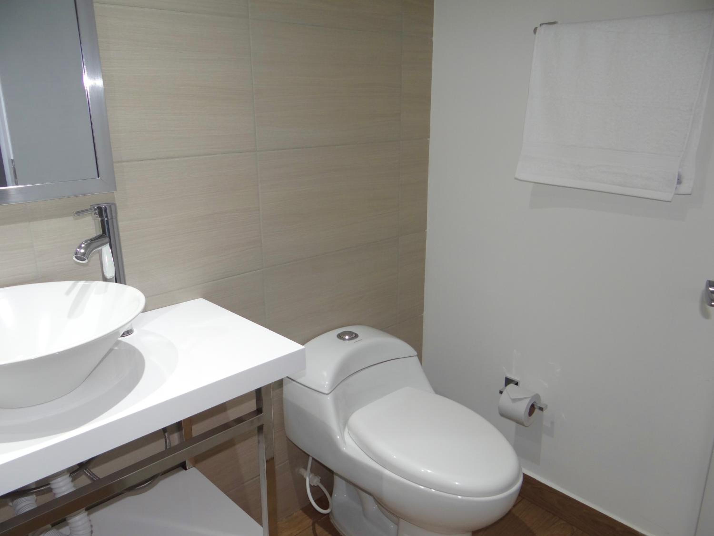 1 King Bed , Superior Room, Non-Smoking - Photo 2