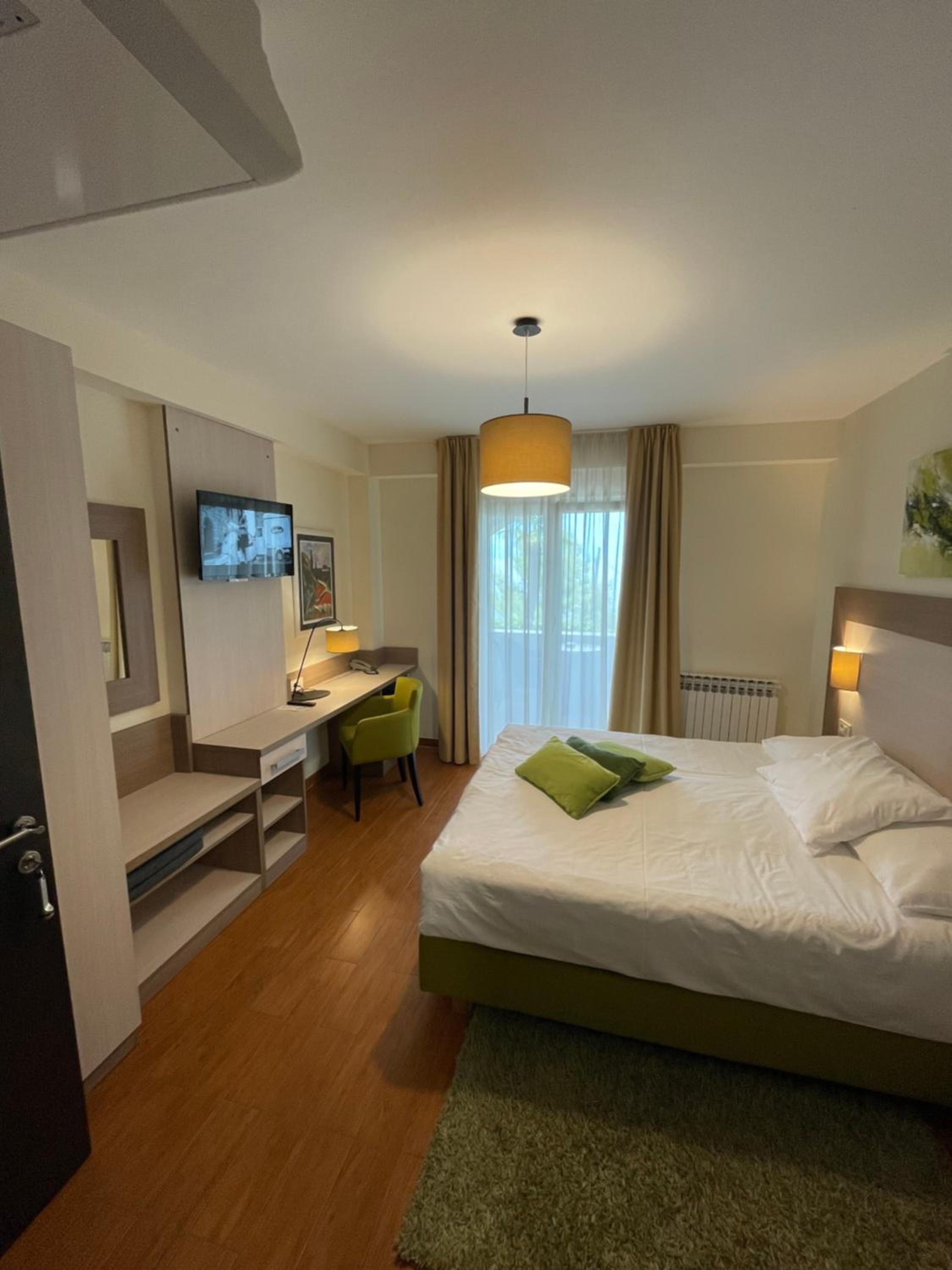 Double or Twin Room with View