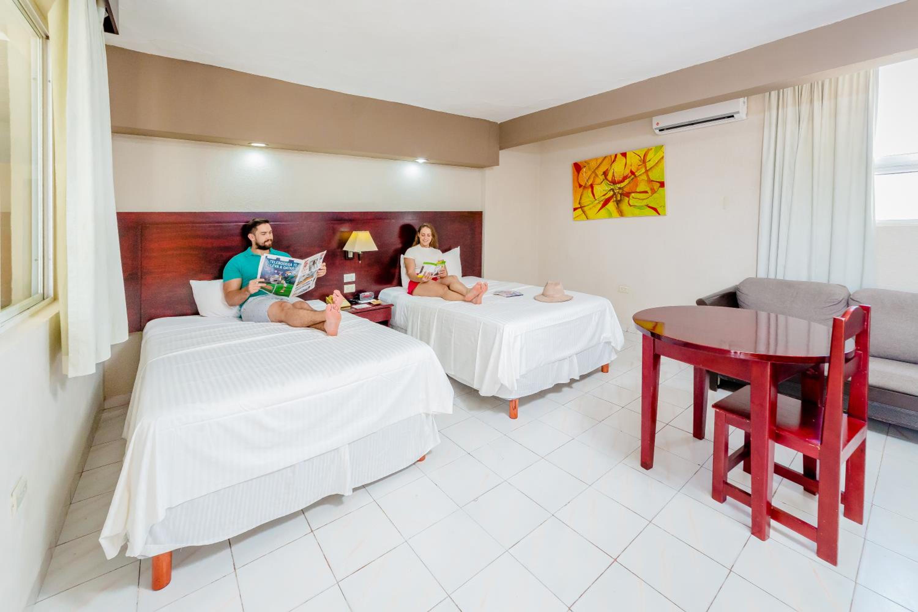Junior Suite - Photo 1