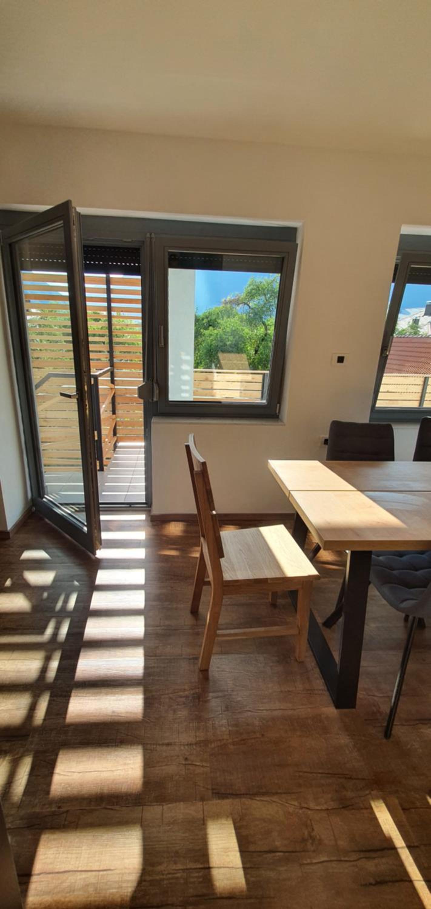 Two-Bedroom Apartment with Mountain View photo 1