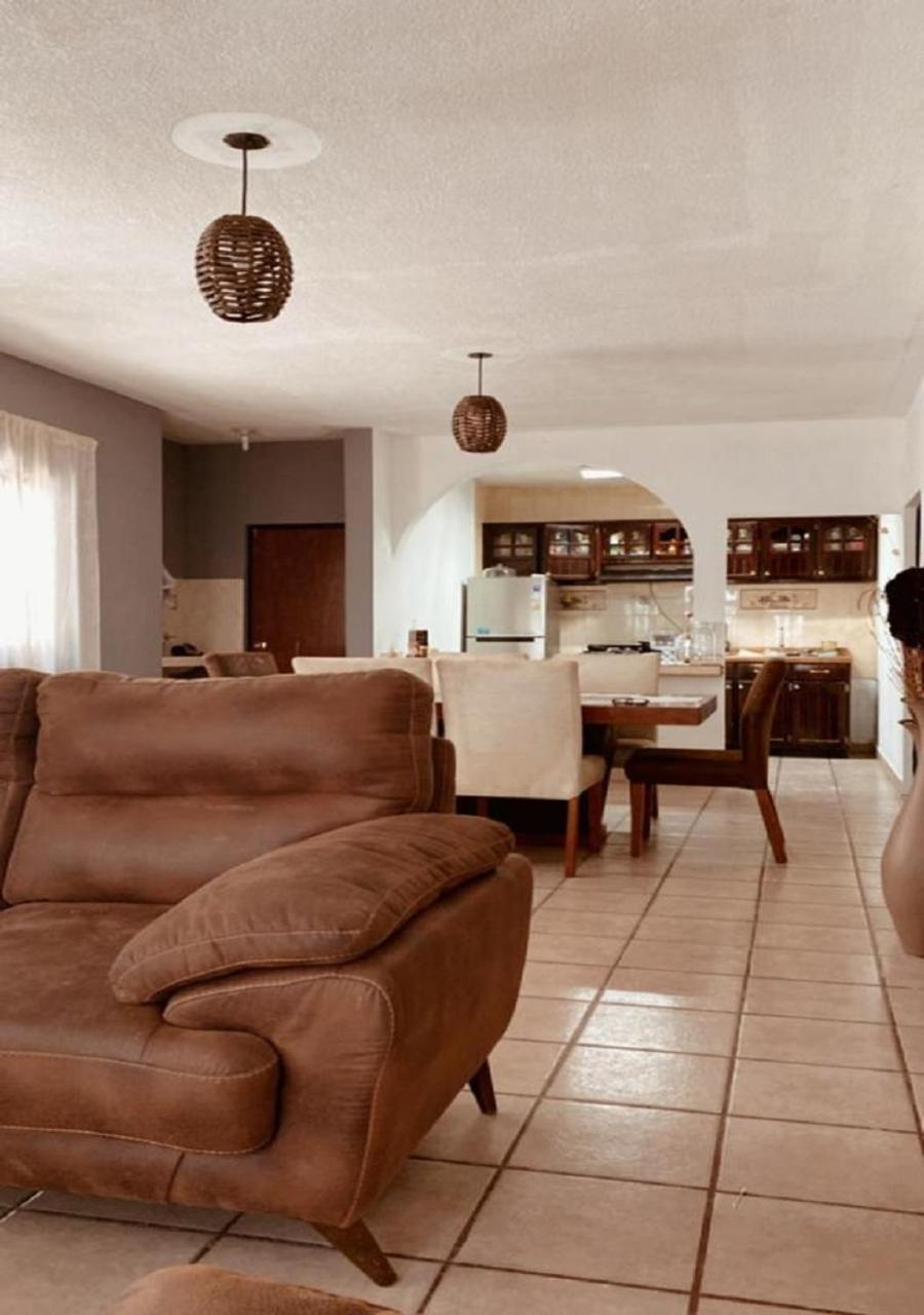 Two-Bedroom House - Photo 9