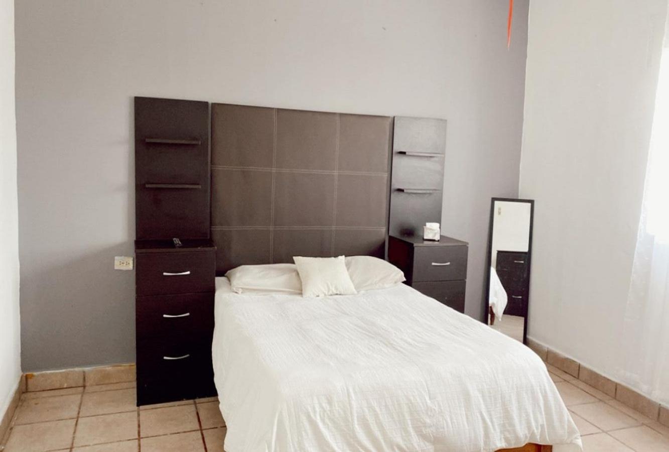 Two-Bedroom House - Photo 6