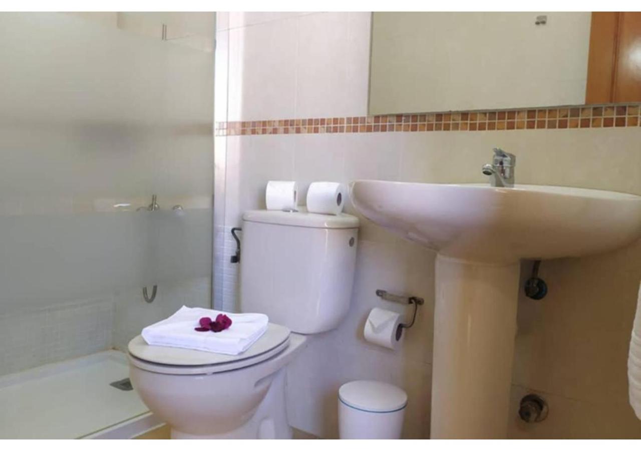 Two-Bedroom House photo 2