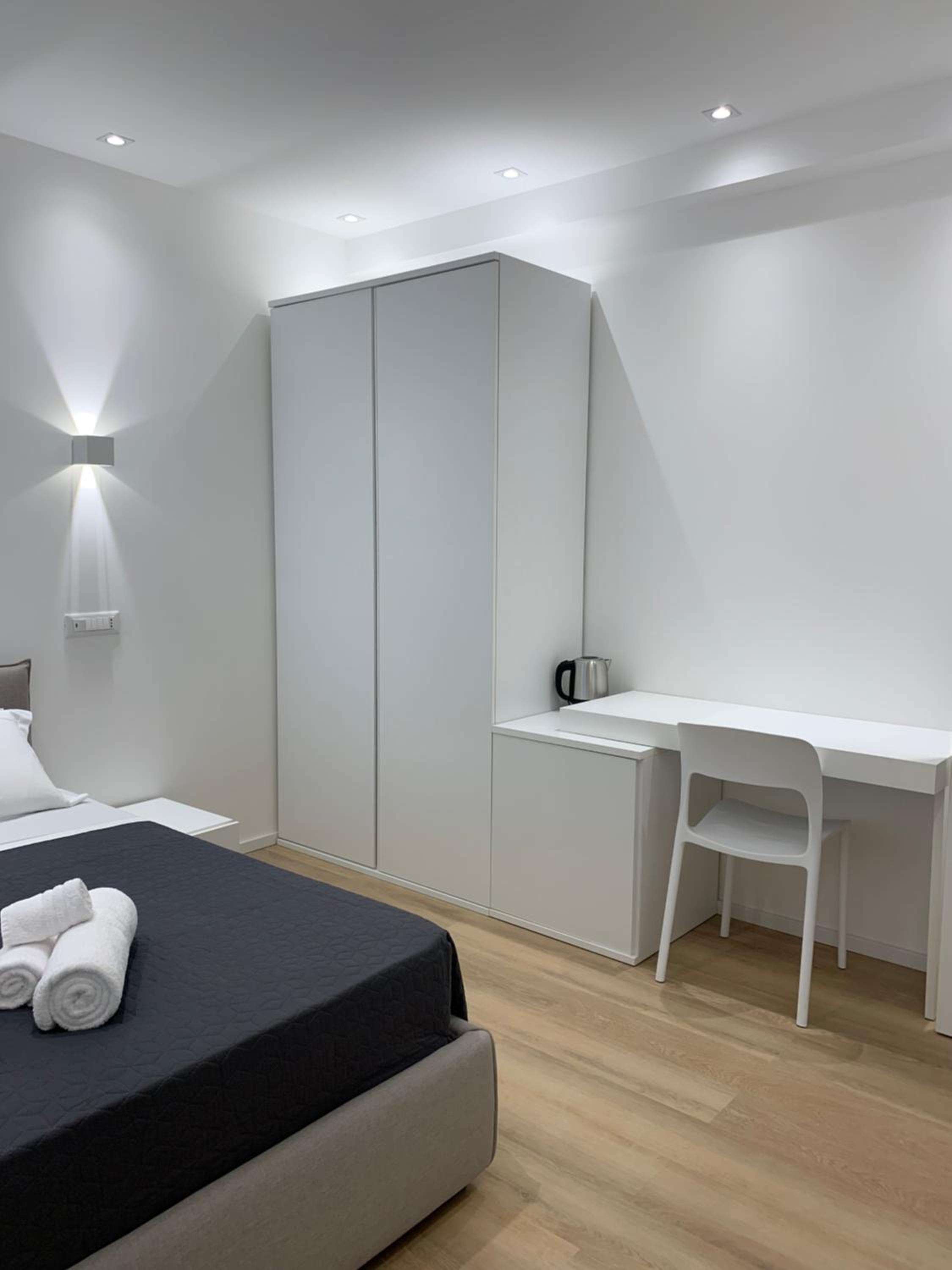 Deluxe Double Room - Photo 10