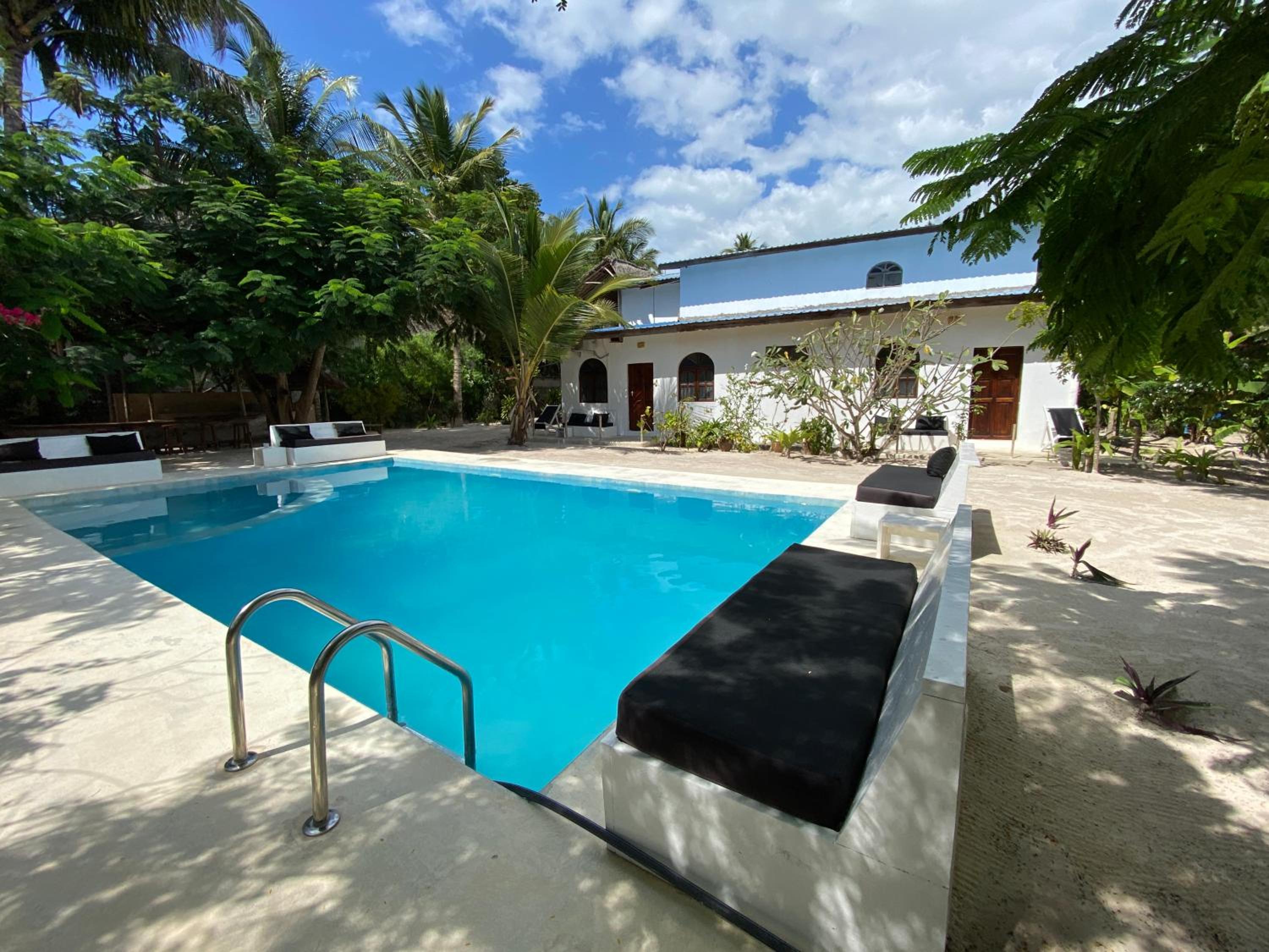 Single Room with Private Bathroom