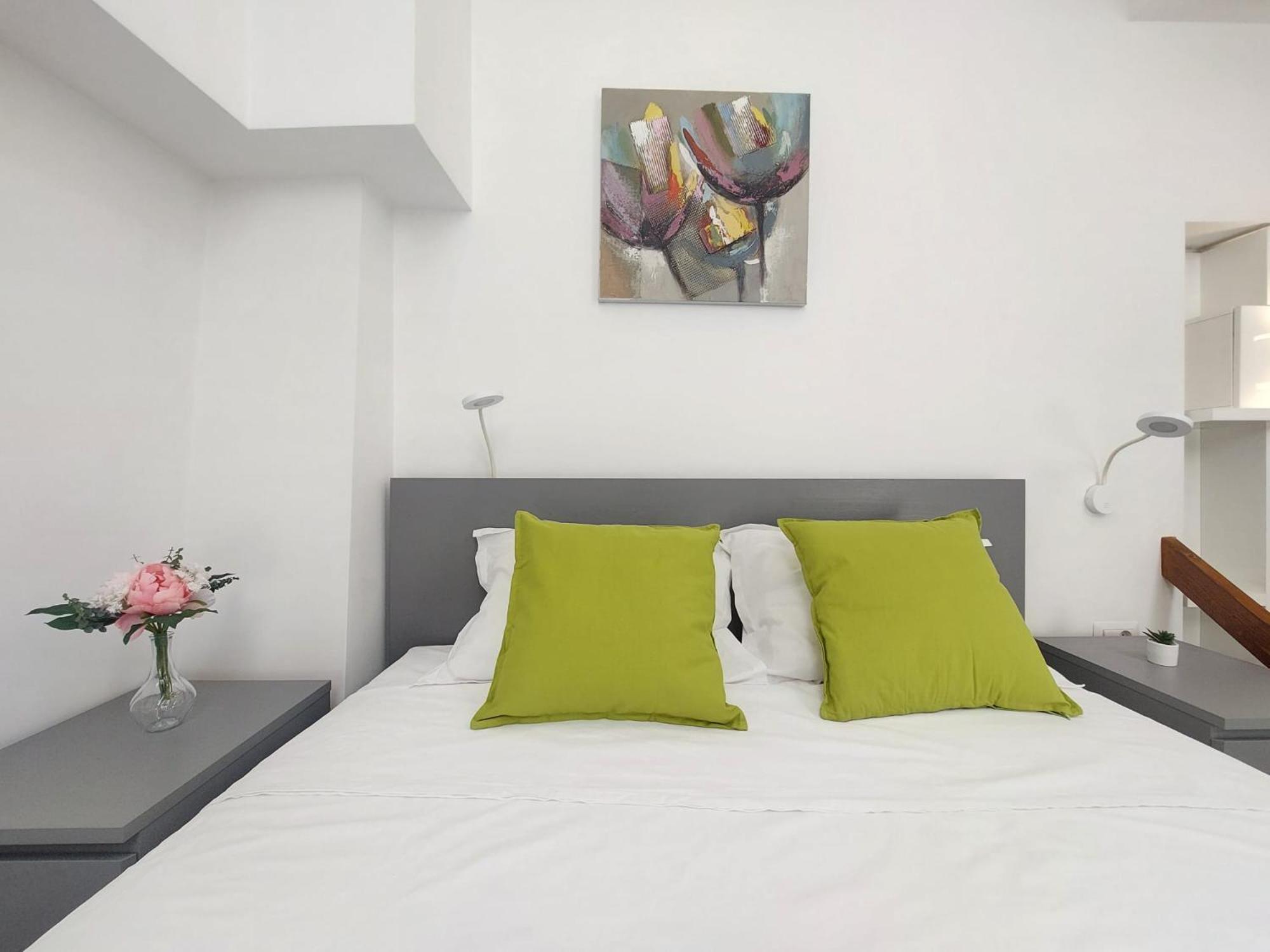 One-Bedroom Apartment - Photo 7