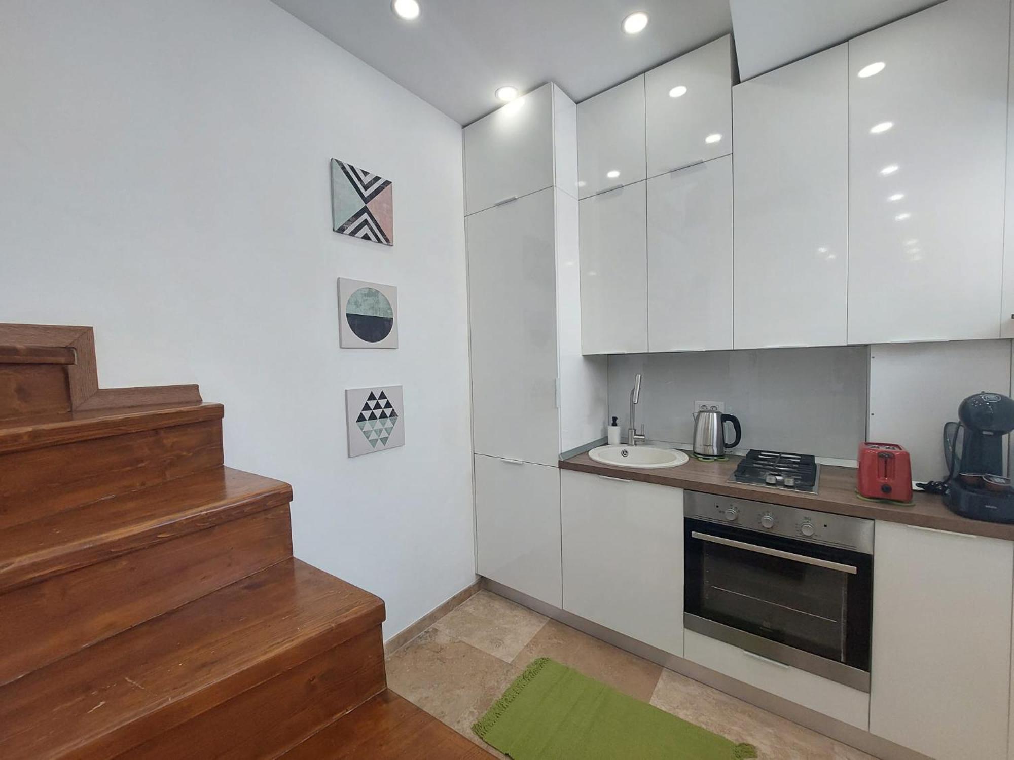 One-Bedroom Apartment - Photo 17
