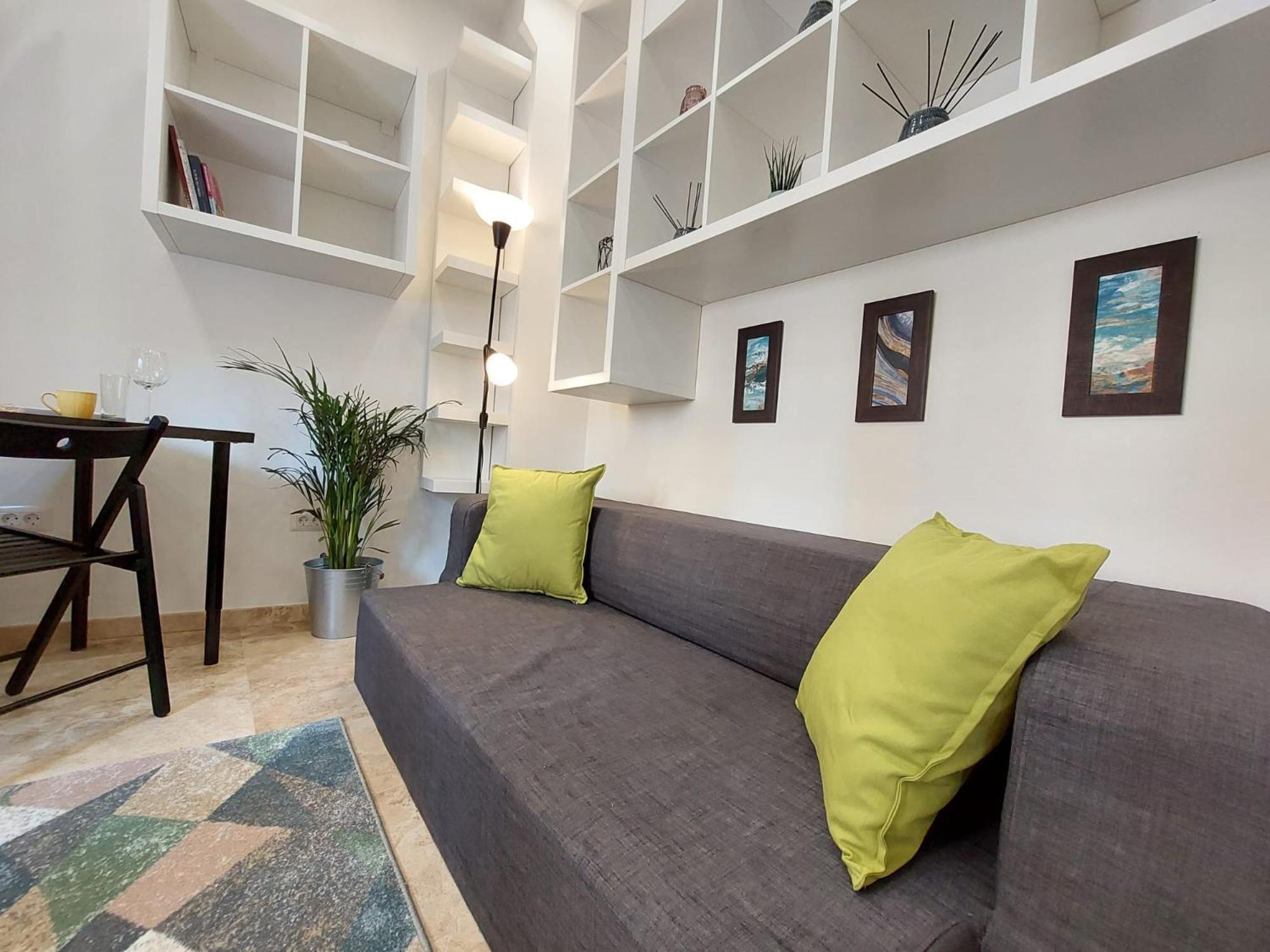 One-Bedroom Apartment - Photo 24
