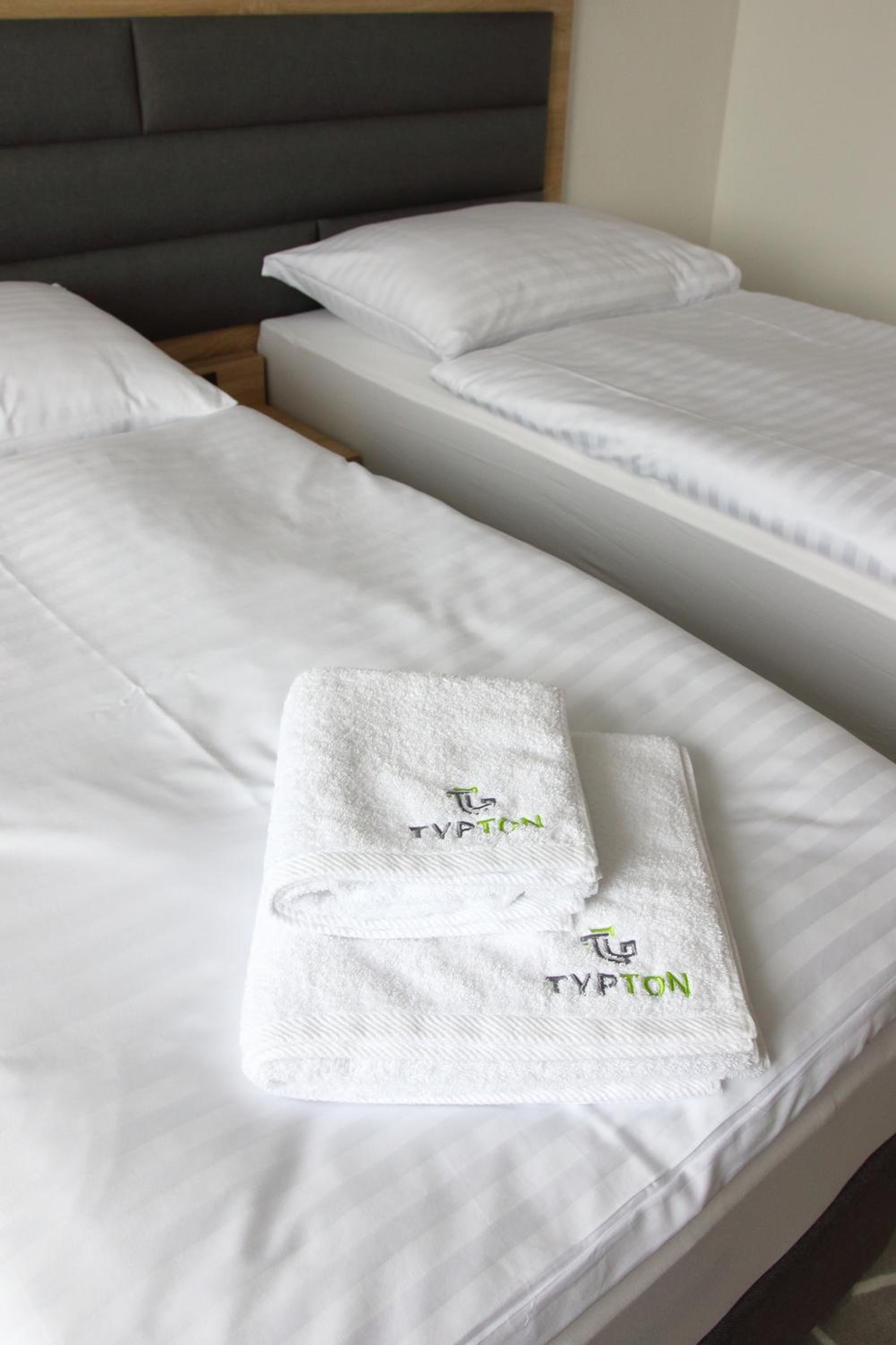 Superior King Suite - Photo 15