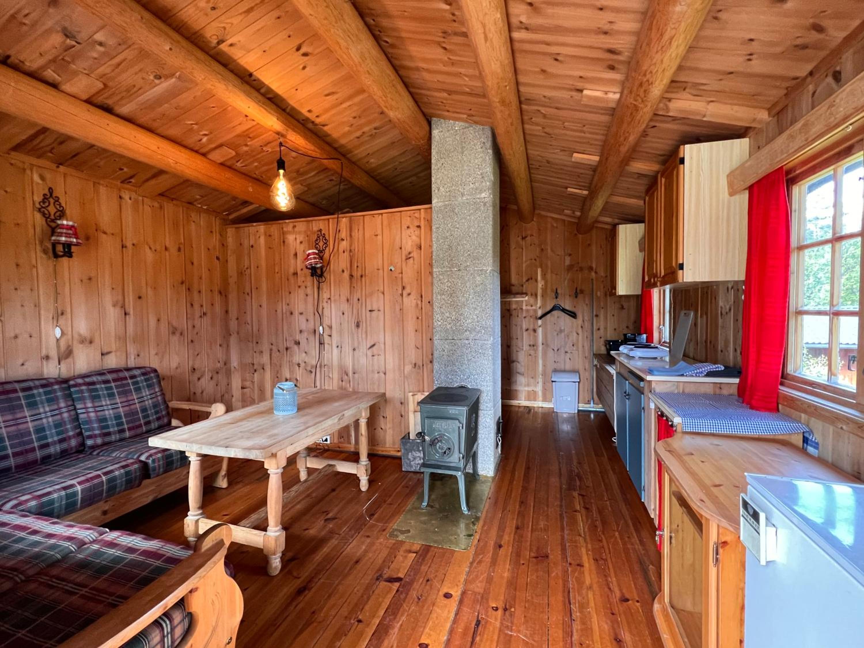 One-Bedroom House - Photo 5