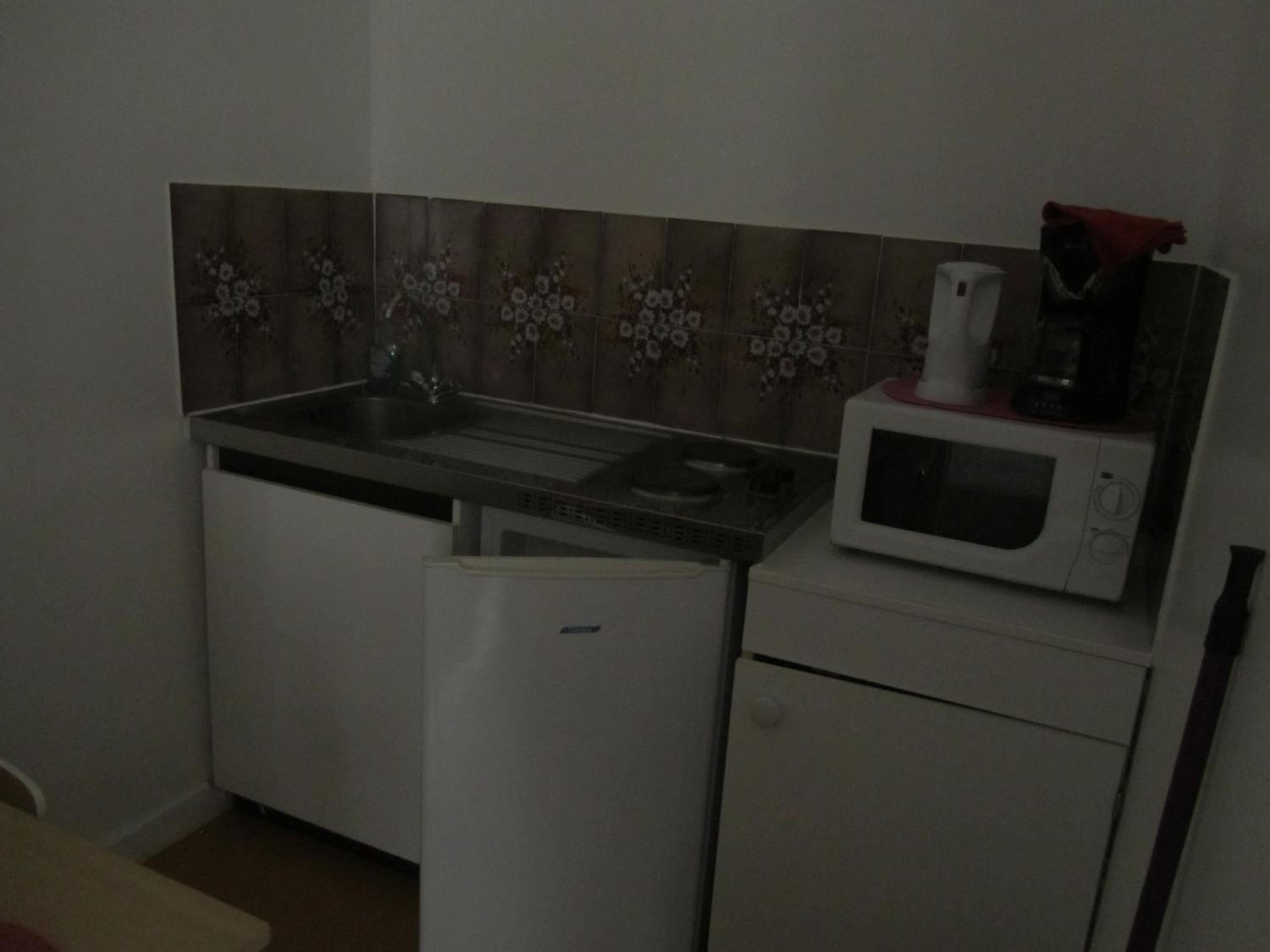 Standard Studio - Photo 10