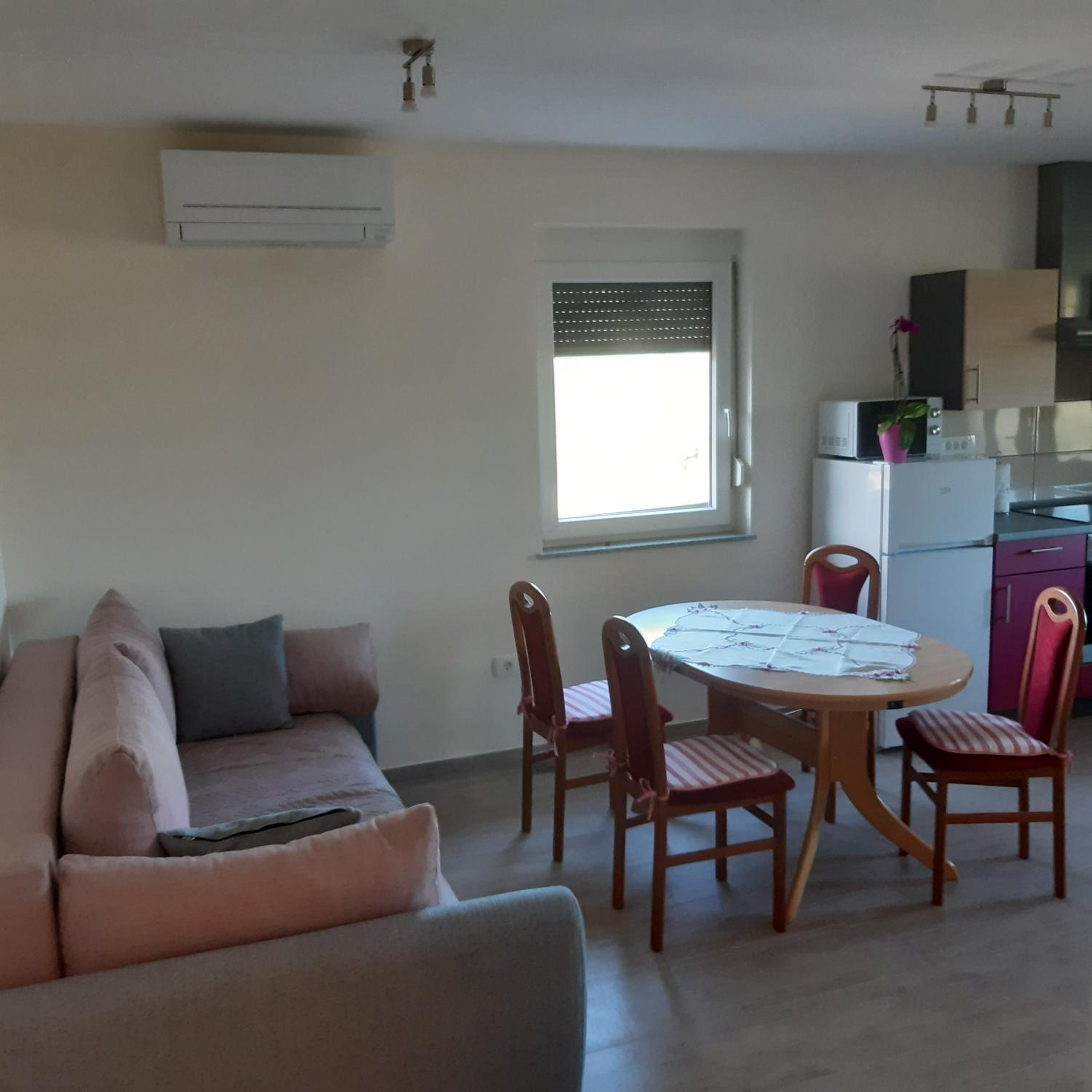 Apartment with Balcony photo 2
