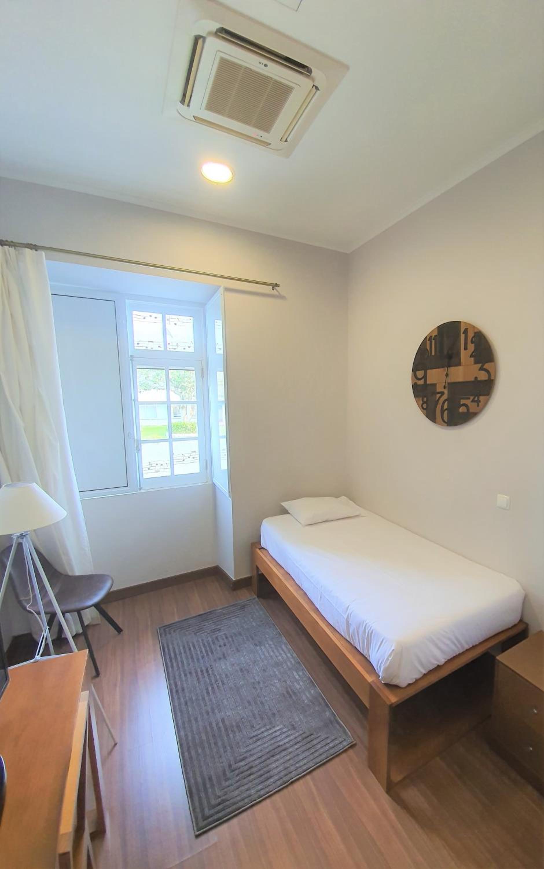 Small Single Room