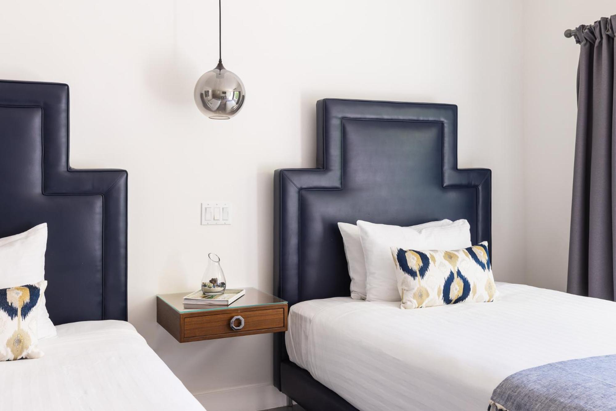 Standard Double Room - Photo 4