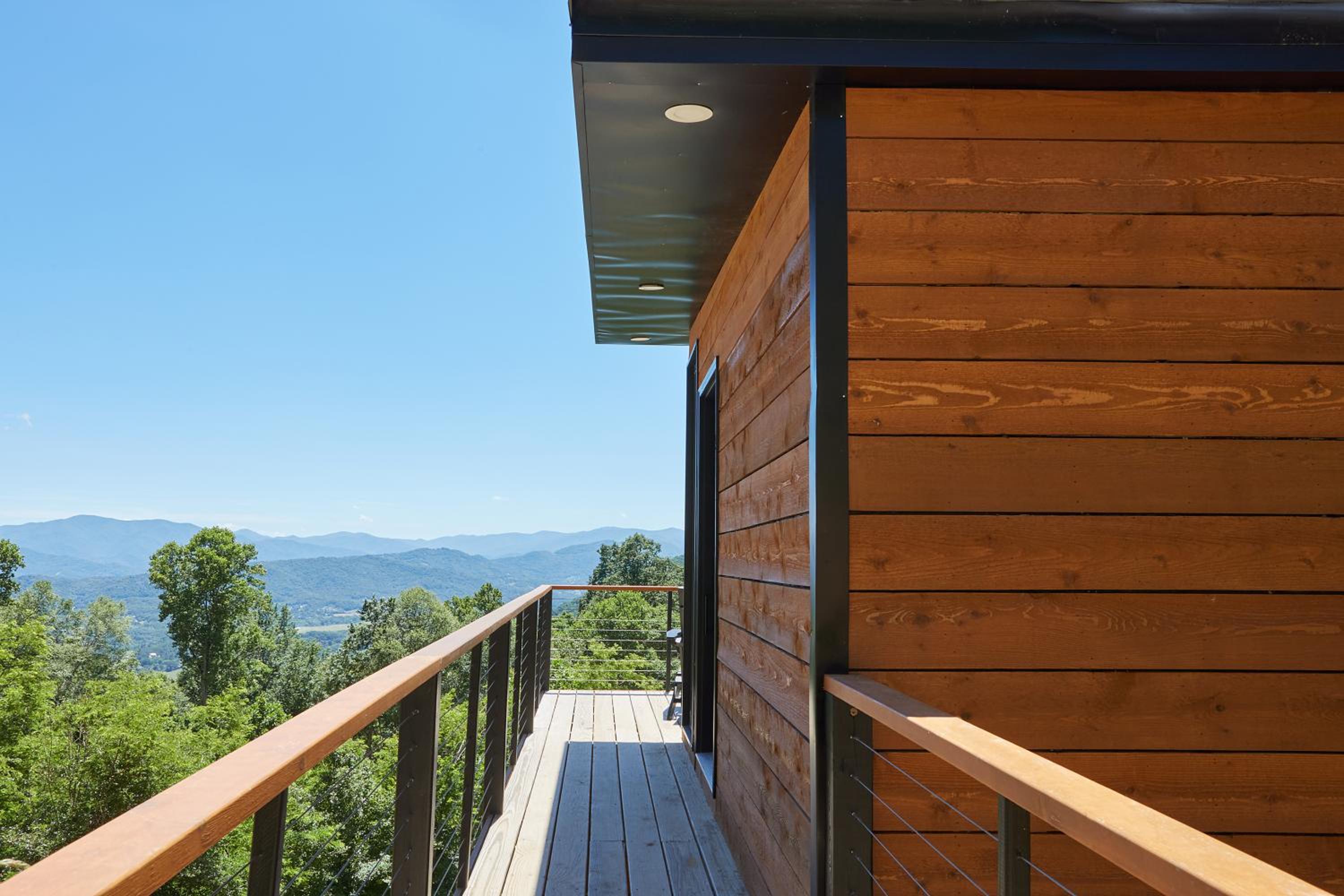 One-Bedroom House - Photo 16