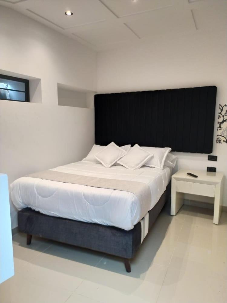 Double Room with Shared Bathroom photo 1