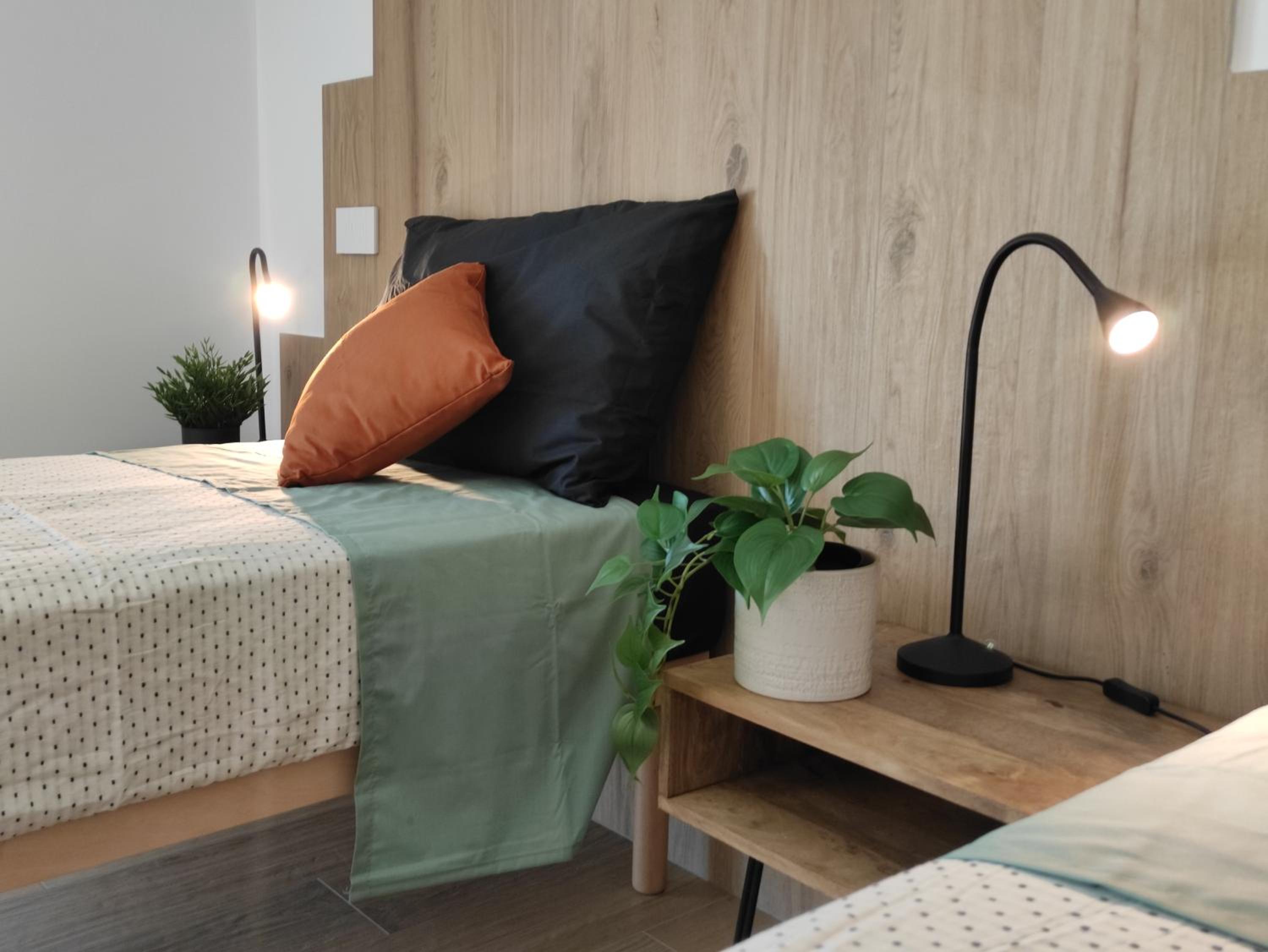Twin Room with Private Bathroom