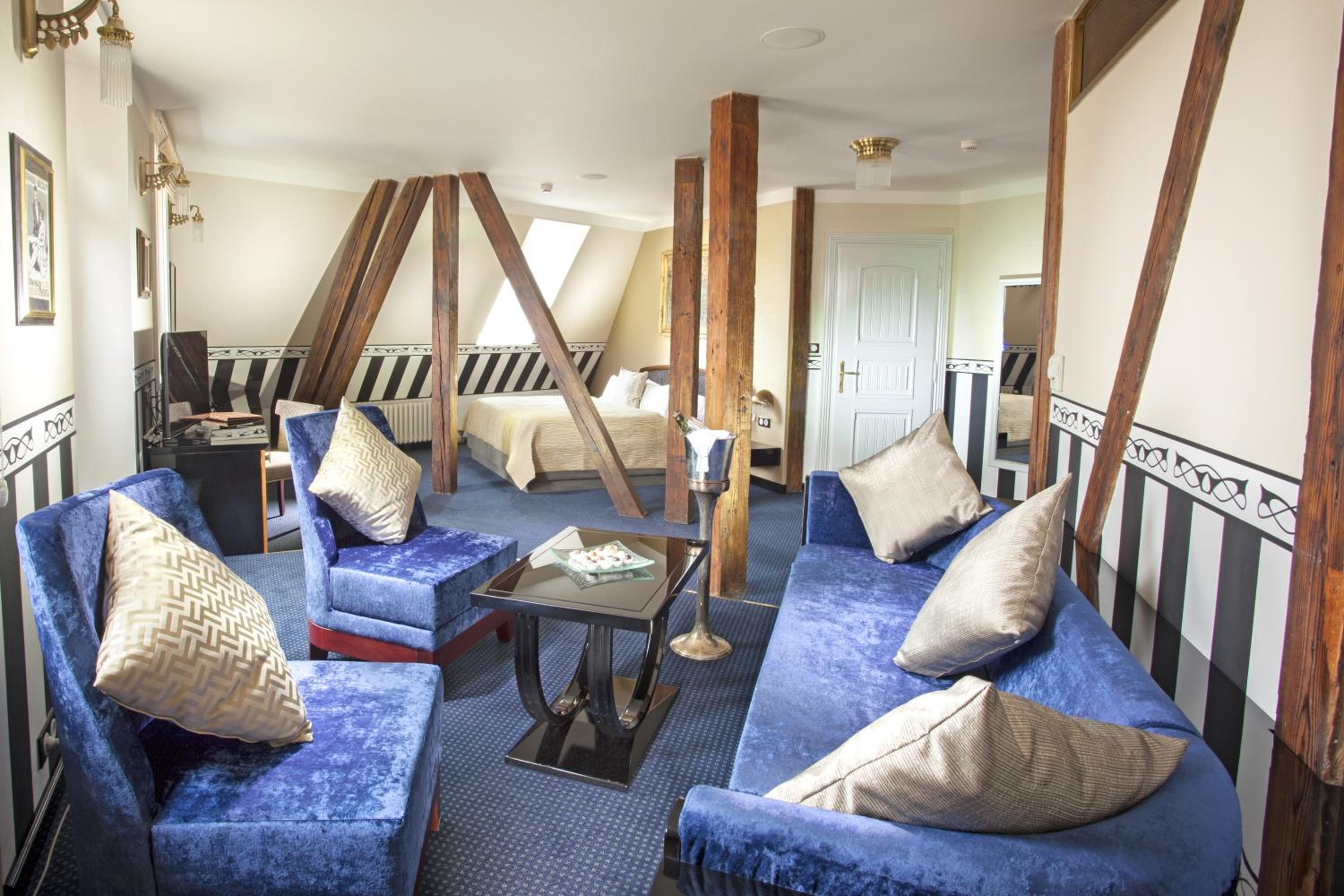 Suite with City View