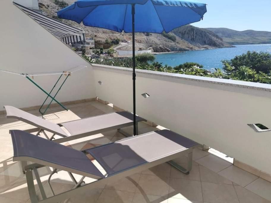 Apartment With Sea View - 1 photo 3