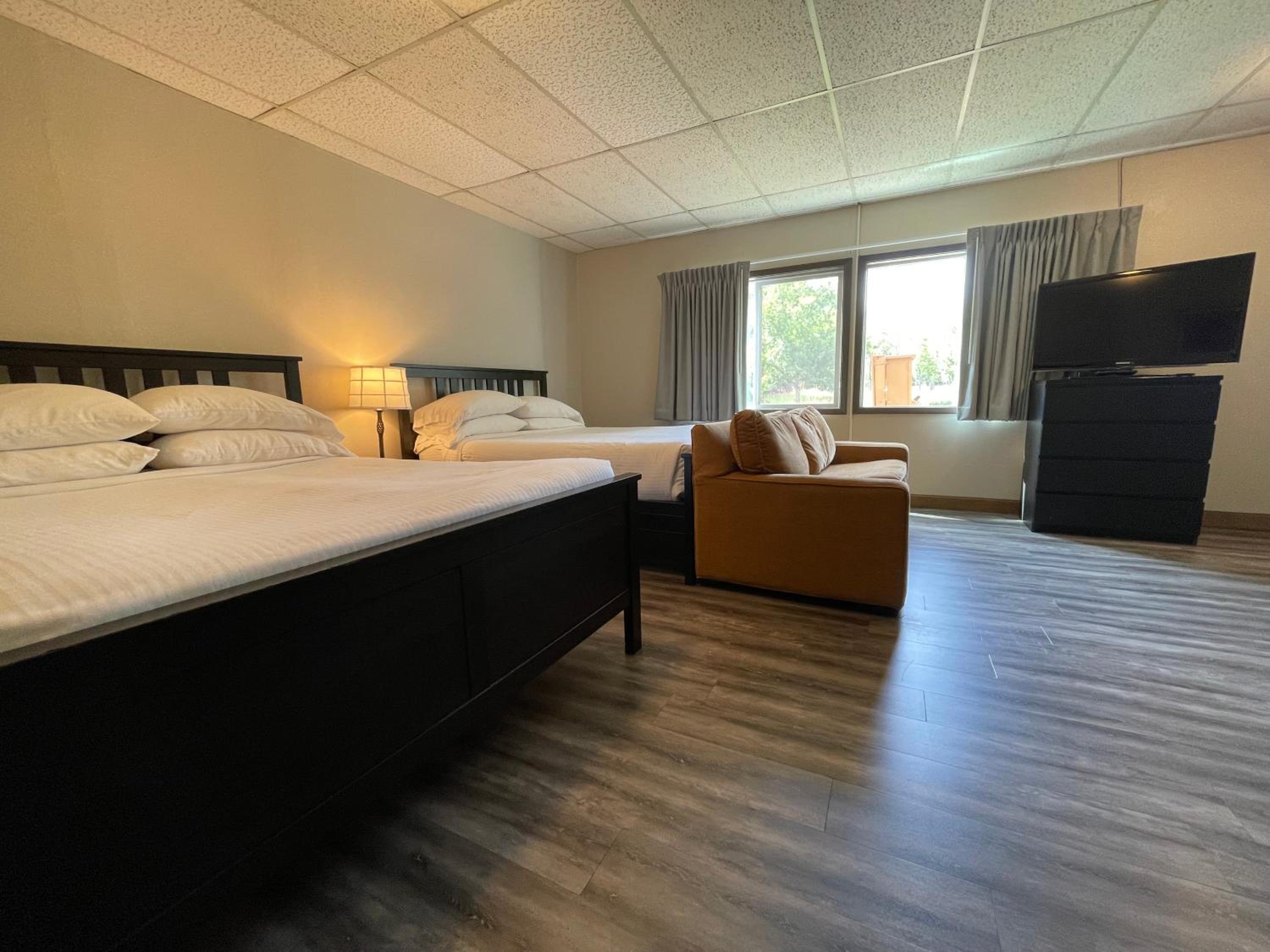 Queen Room - Disability Access