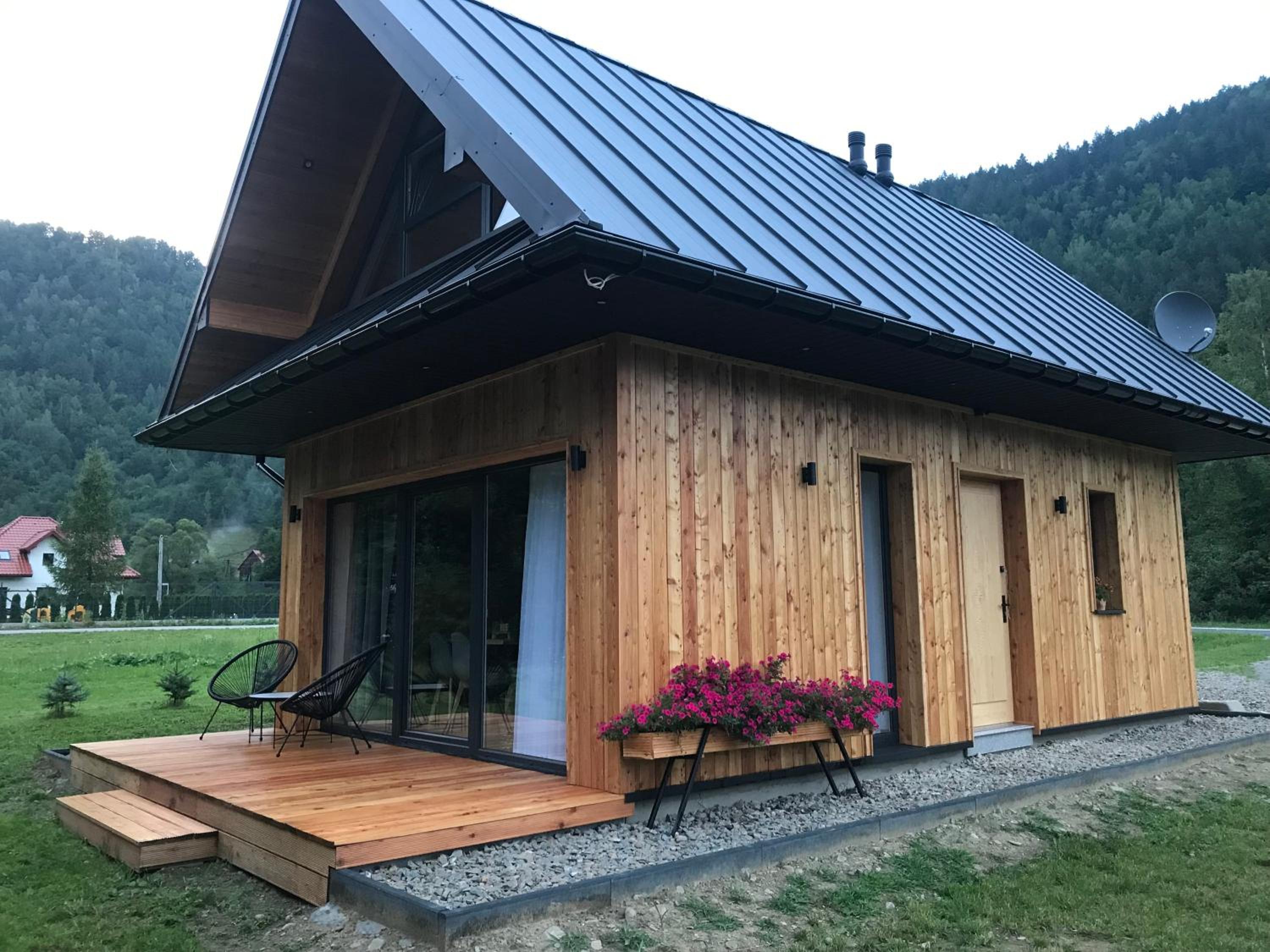 Three-Bedroom Villa - Photo 37
