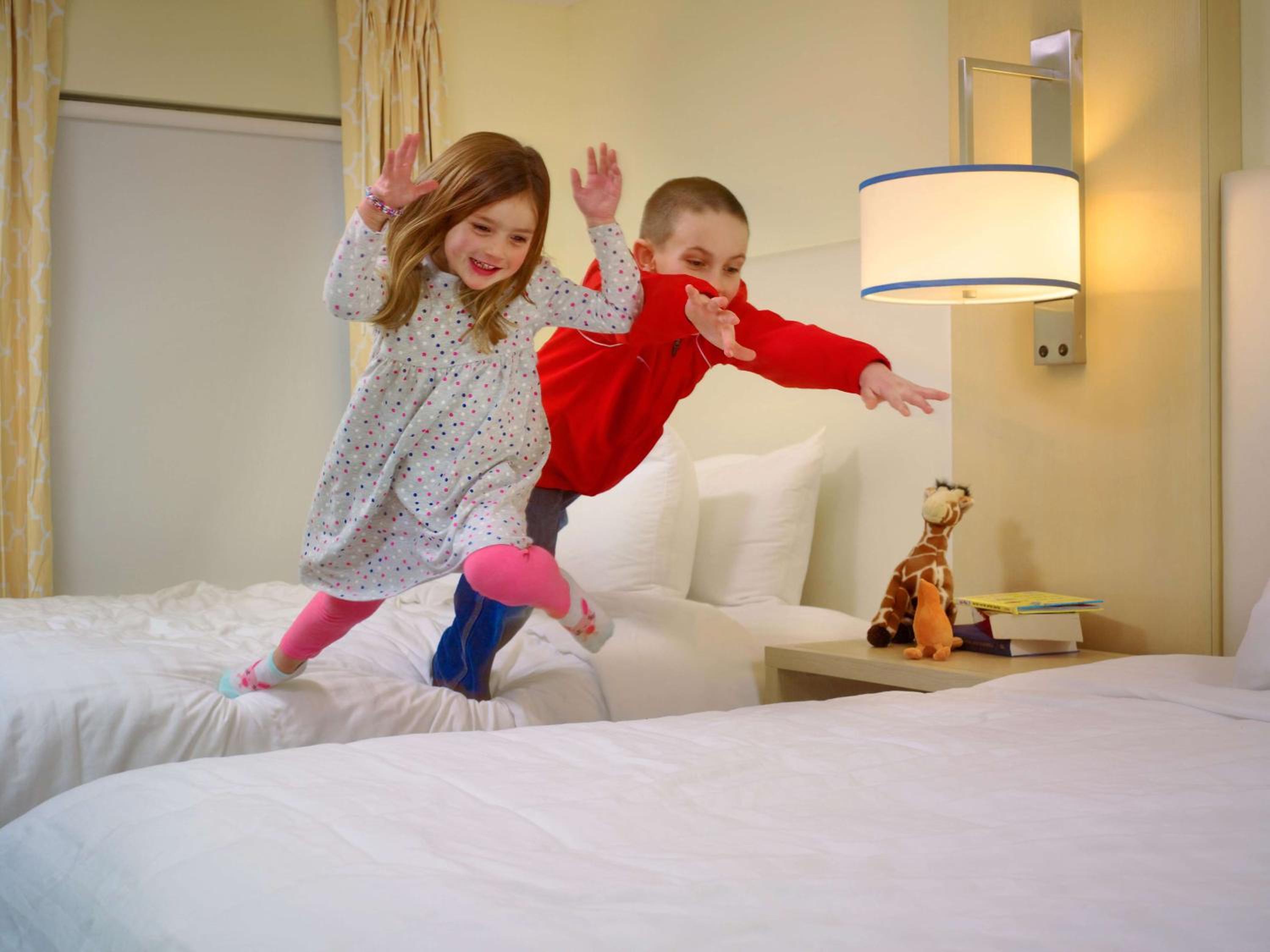 One Bedroom Suite with Two Queen Beds - Photo 10