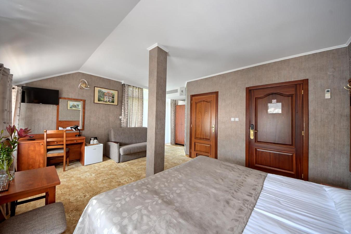 Double Room Delux photo 3