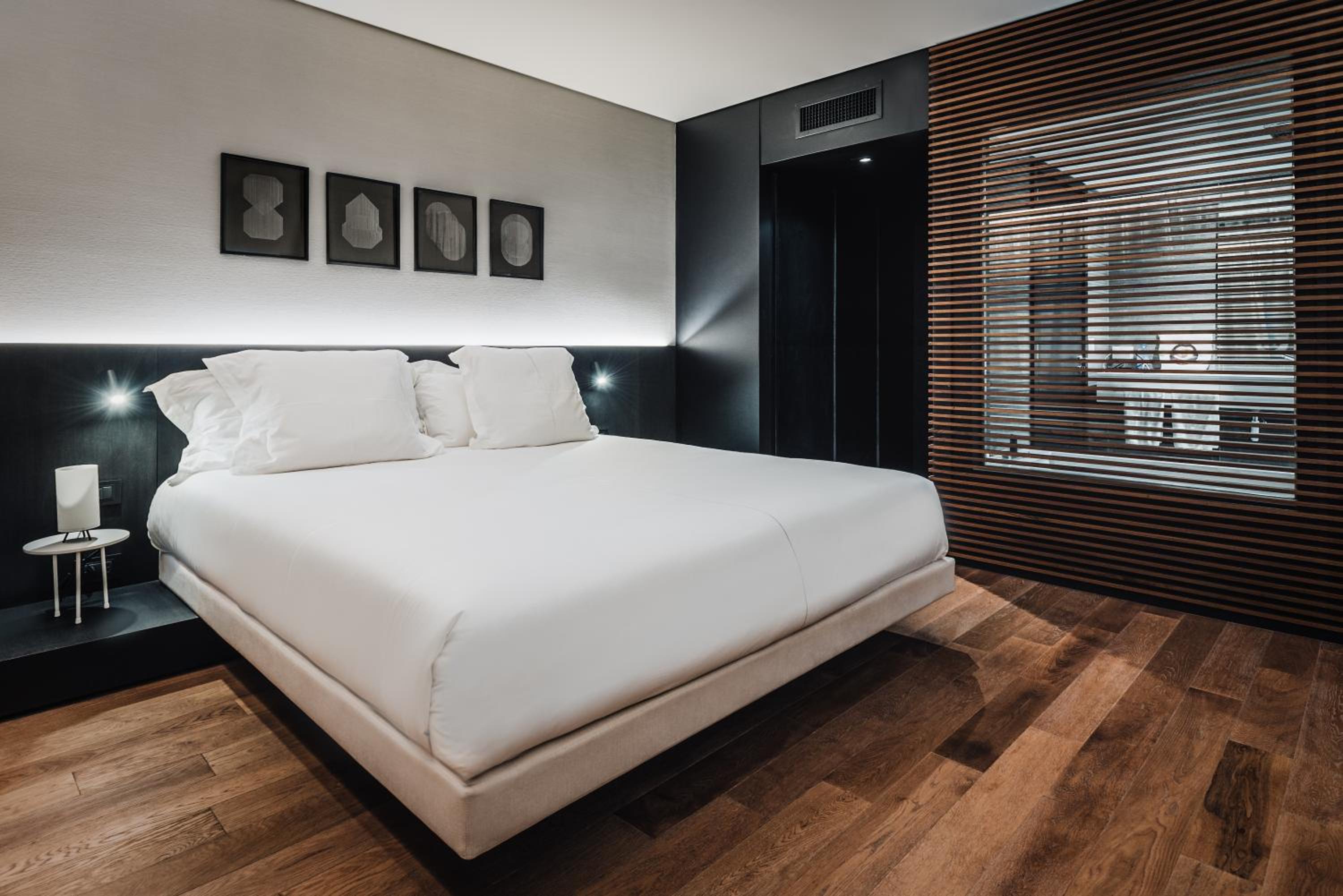 Superior King Room with Disability Access