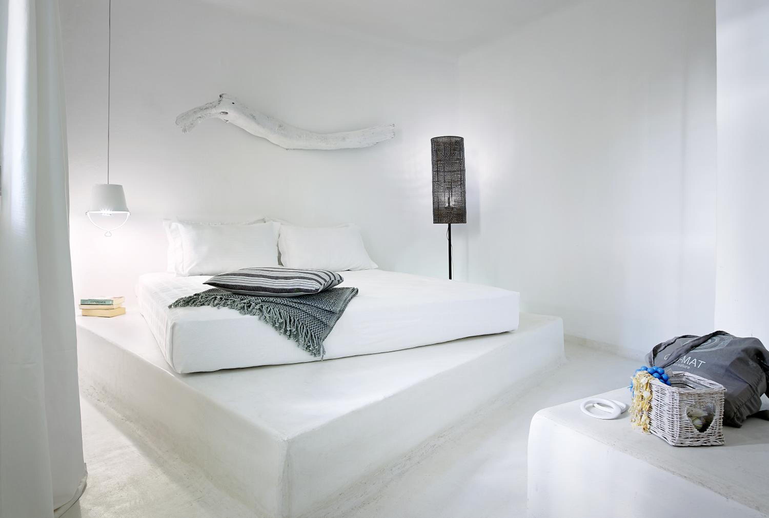 Deluxe Double Room with Garden View - Photo 8