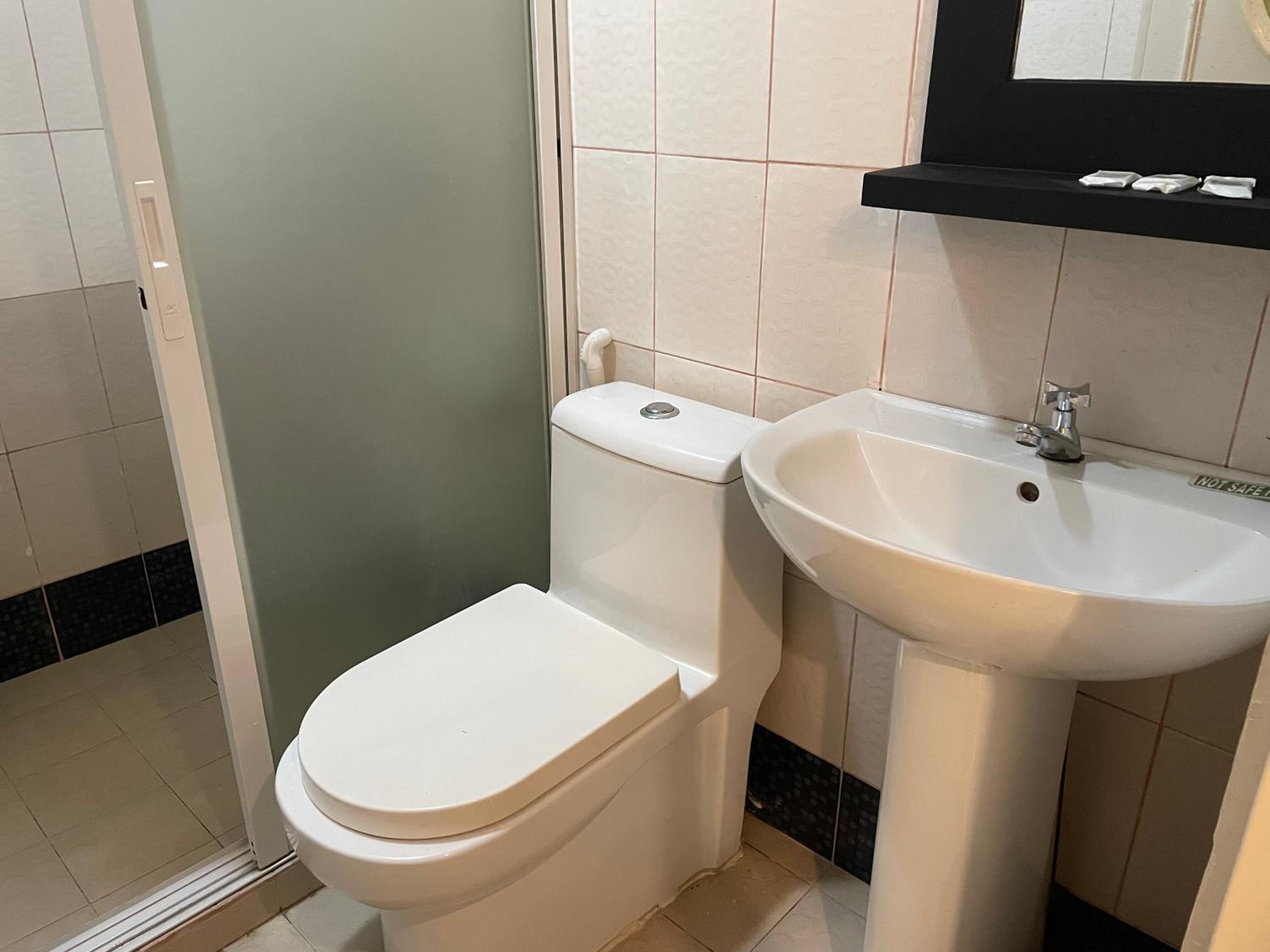 Standard Triple Room photo 3