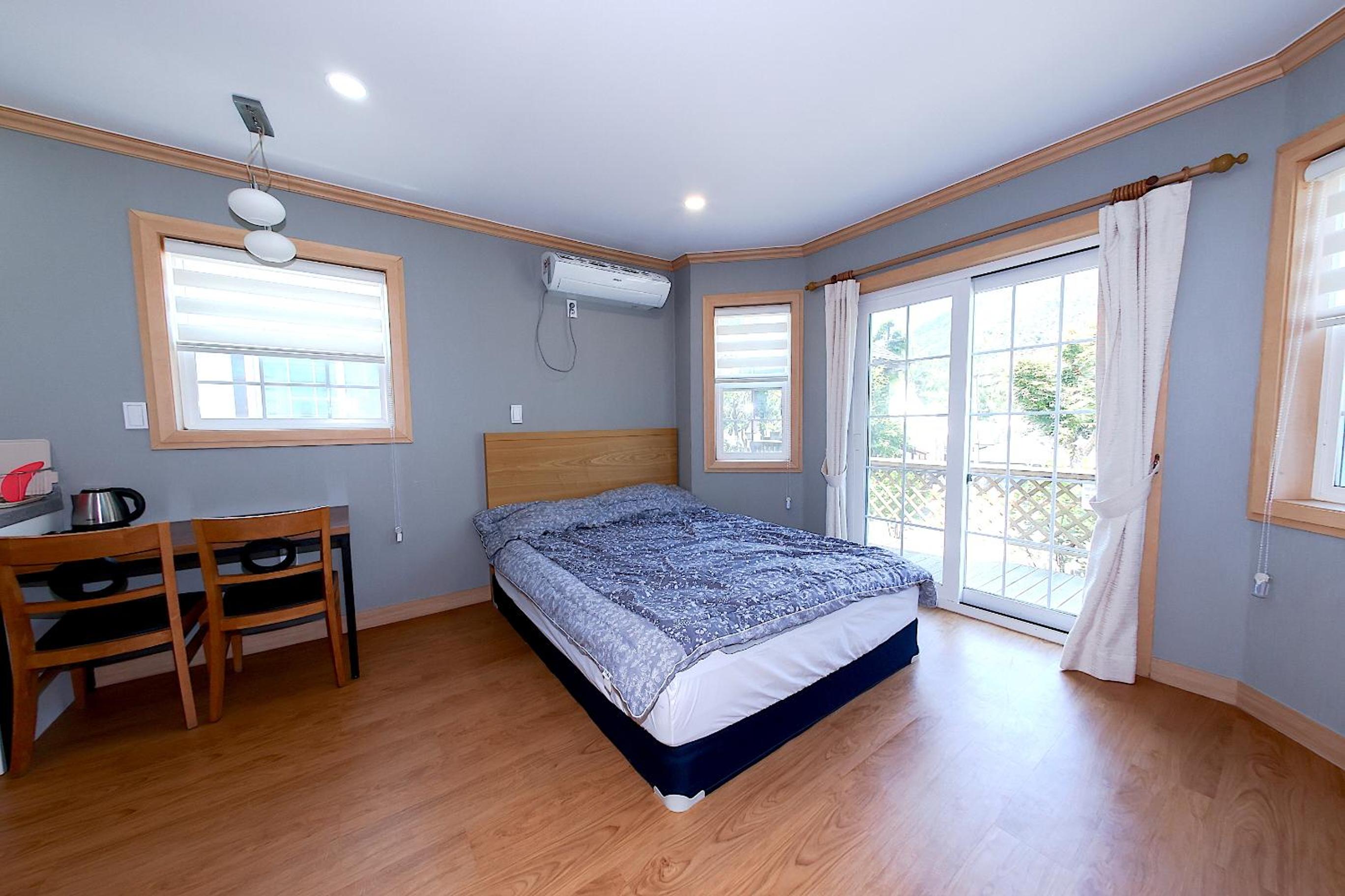 Double Room with Park View photo 2