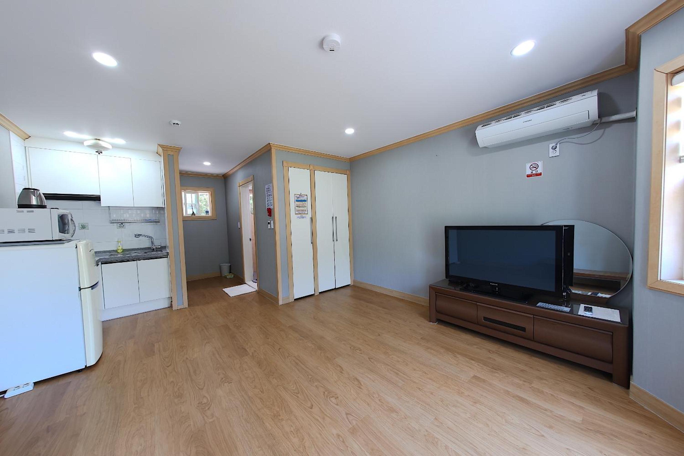 Quadruple Room photo 3