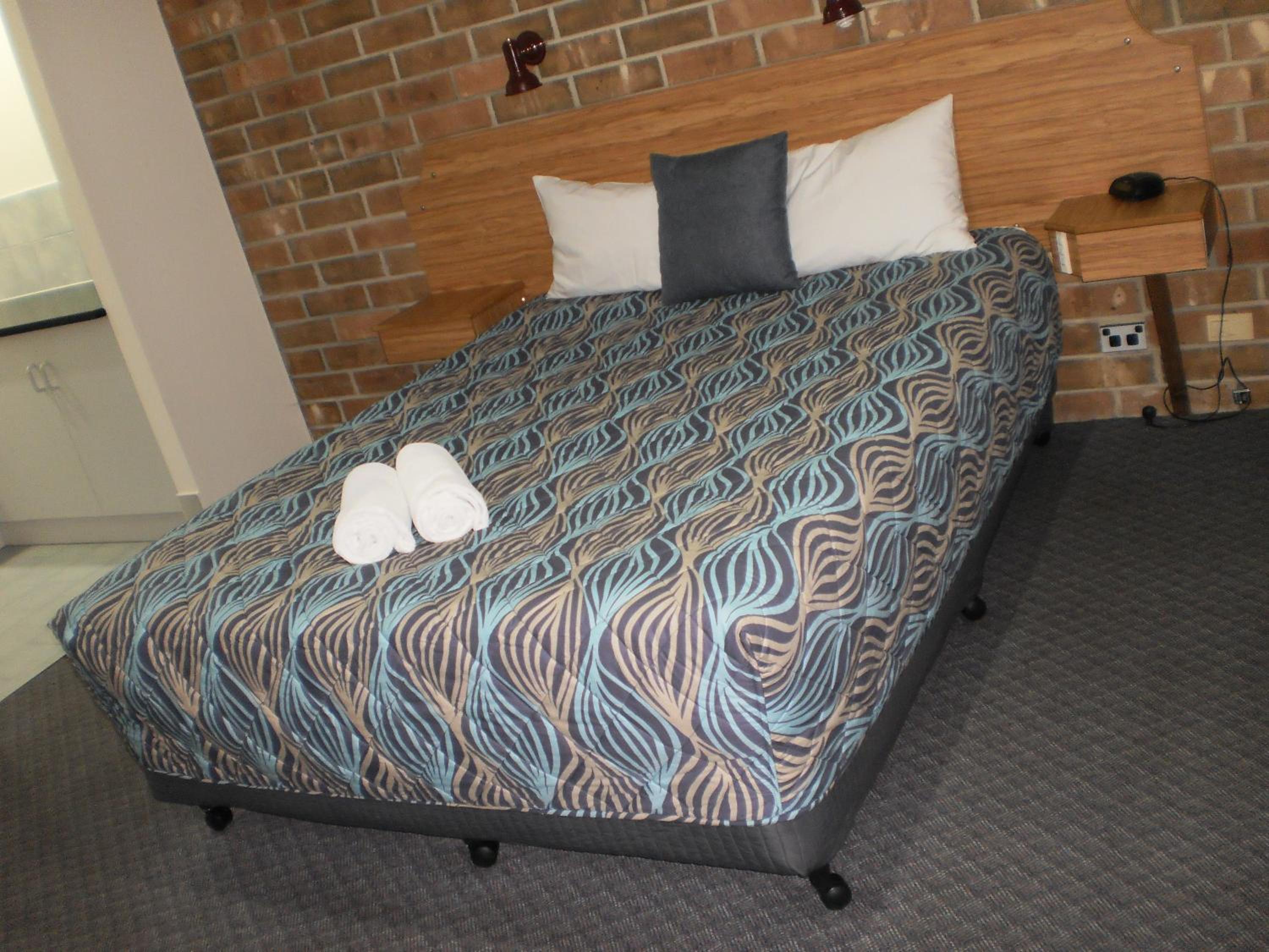 Standard Queen Room - Photo 1