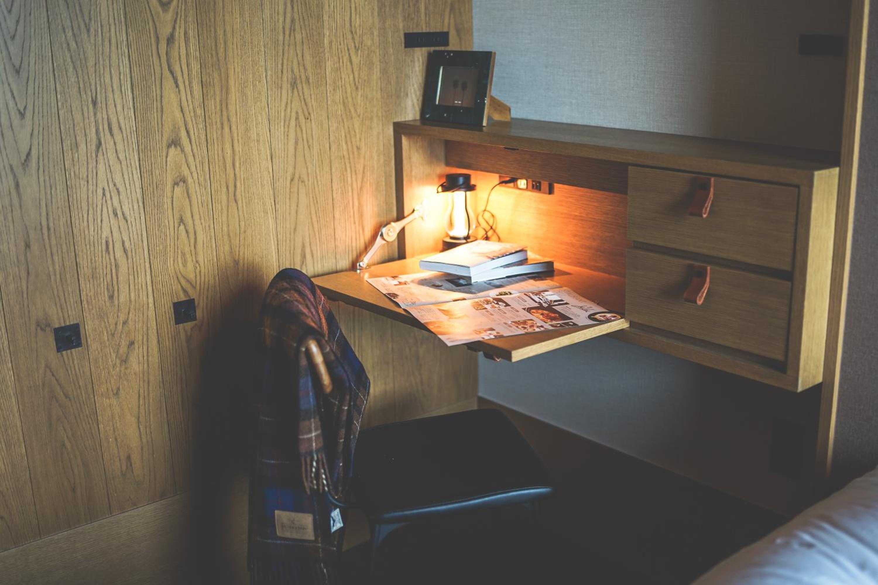 Standard Double Room - Photo 6